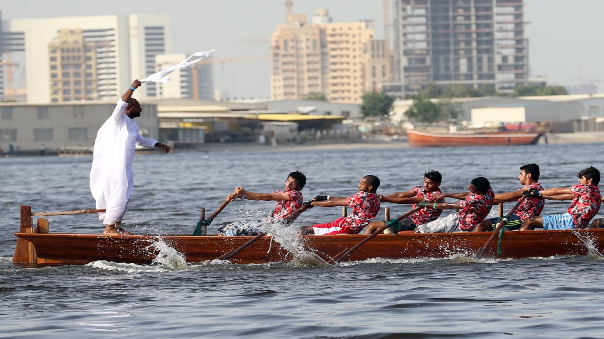 Image for the title: Al Maktoum Cup Traditional Rowing Race rescheduled for Saturday 