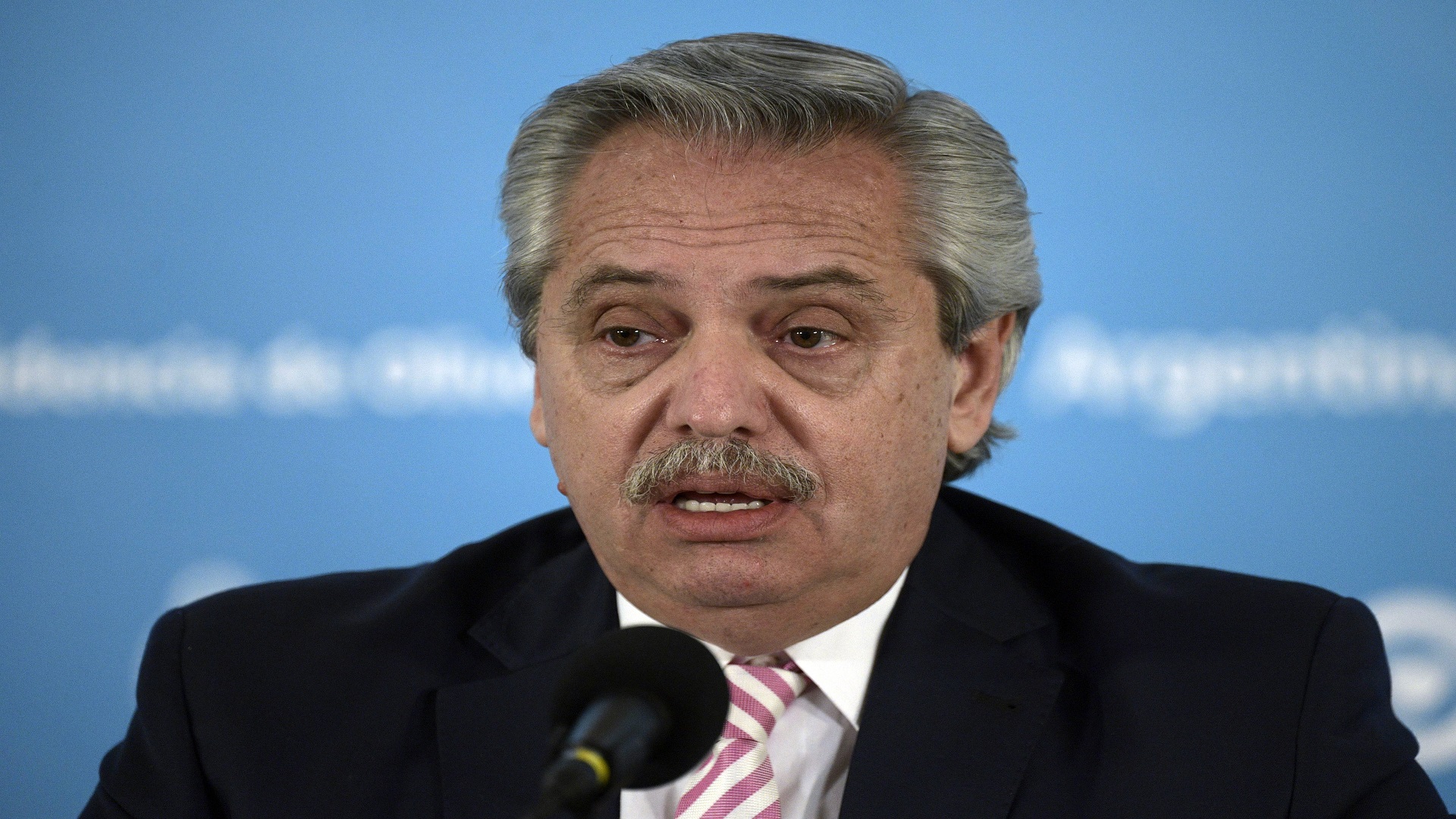 Image for the title: Argentina to launch COVID-19 vaccination campaign on Tuesday 