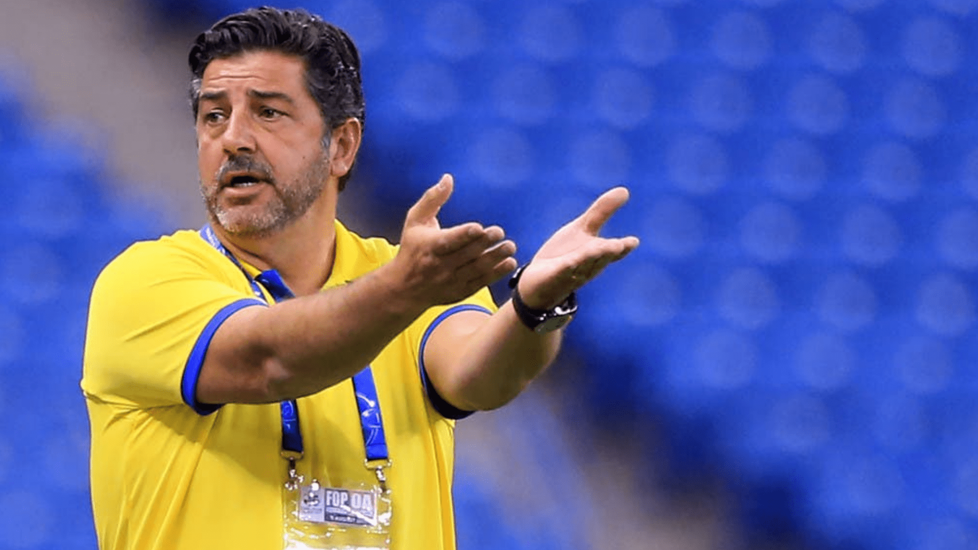 صورة بعنوان: النصر السعودي يقيل مدربه البرتغالي روي فيتوريا  