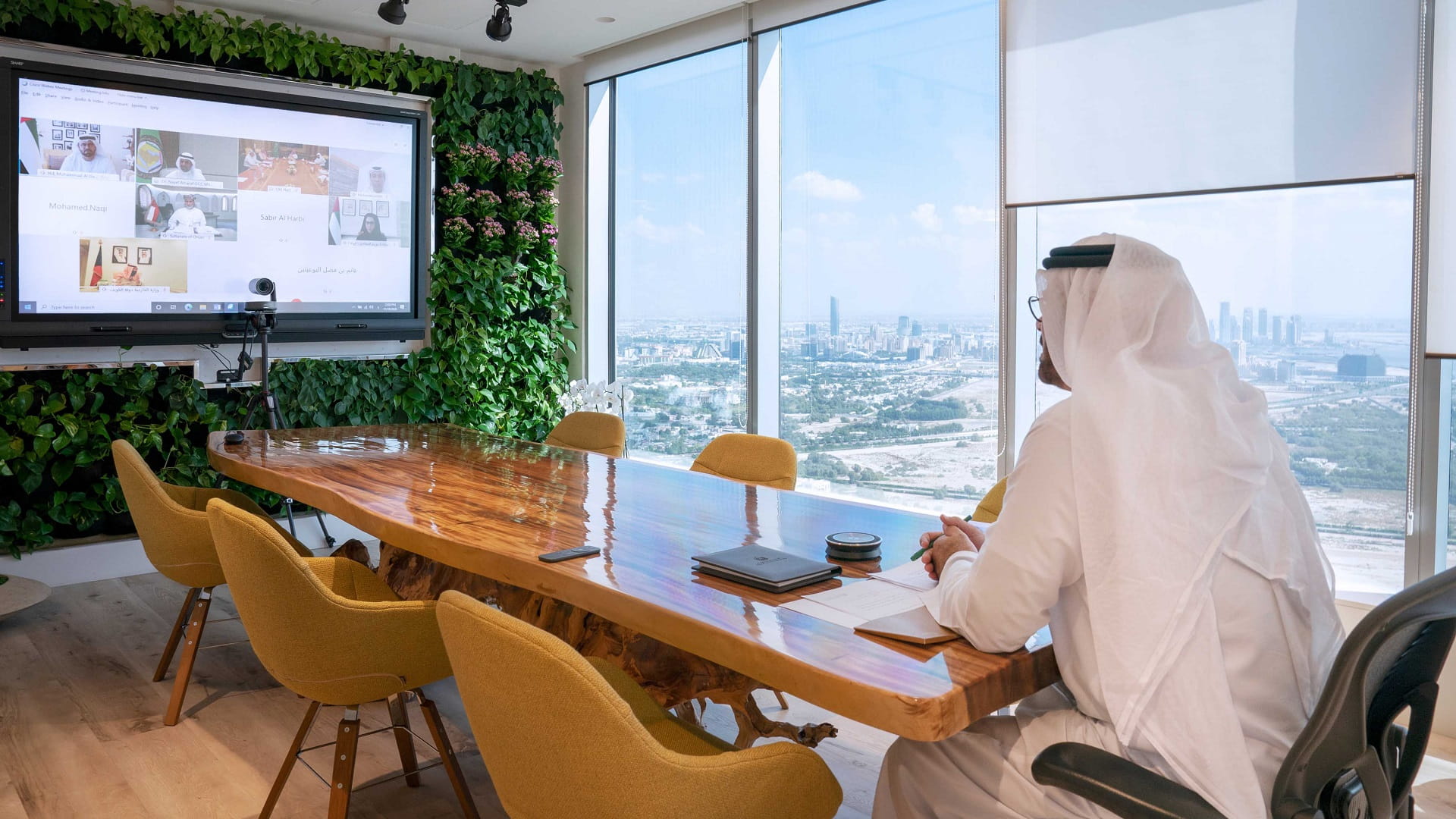 Image for the title: Challenges provide opportunities, Al Gergawi tells GCC committee 