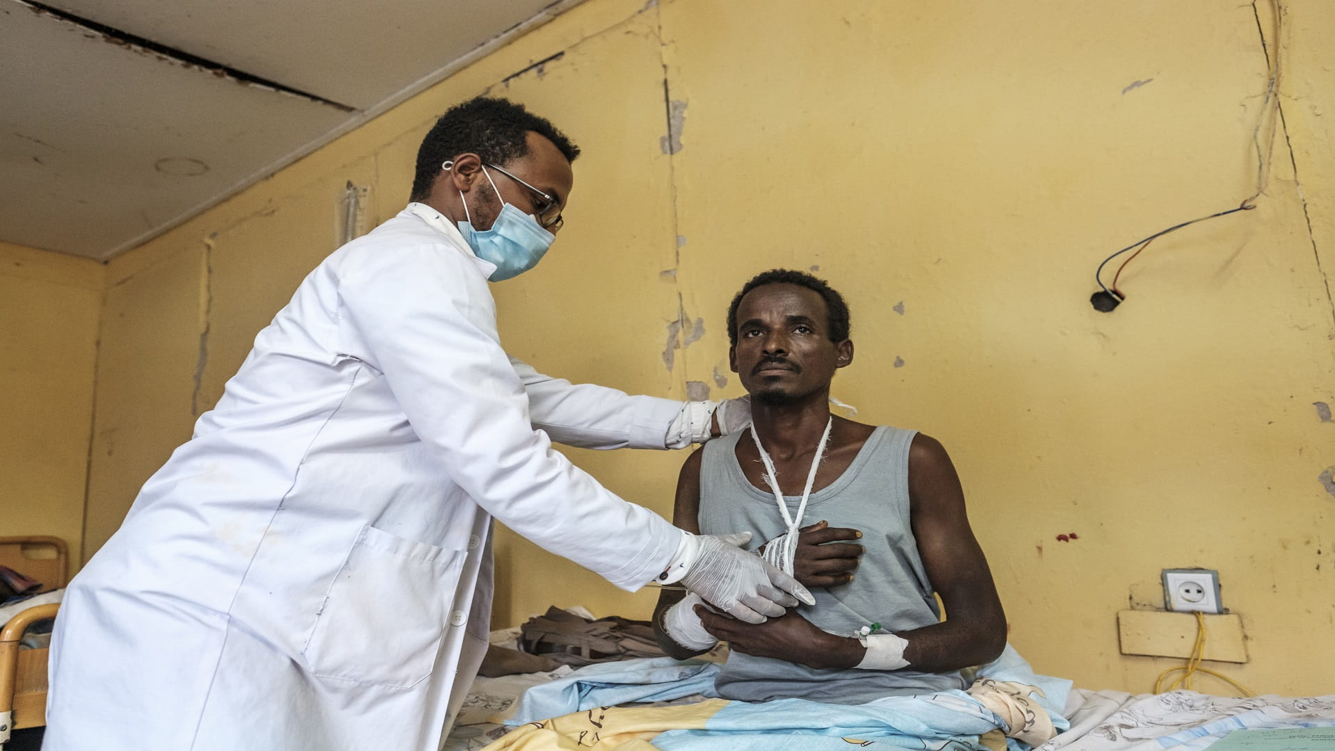 صورة بعنوان: إثيوبيا تسجل 560 إصابة جديدة بفيروس كورونا و8 حالات وفاة 