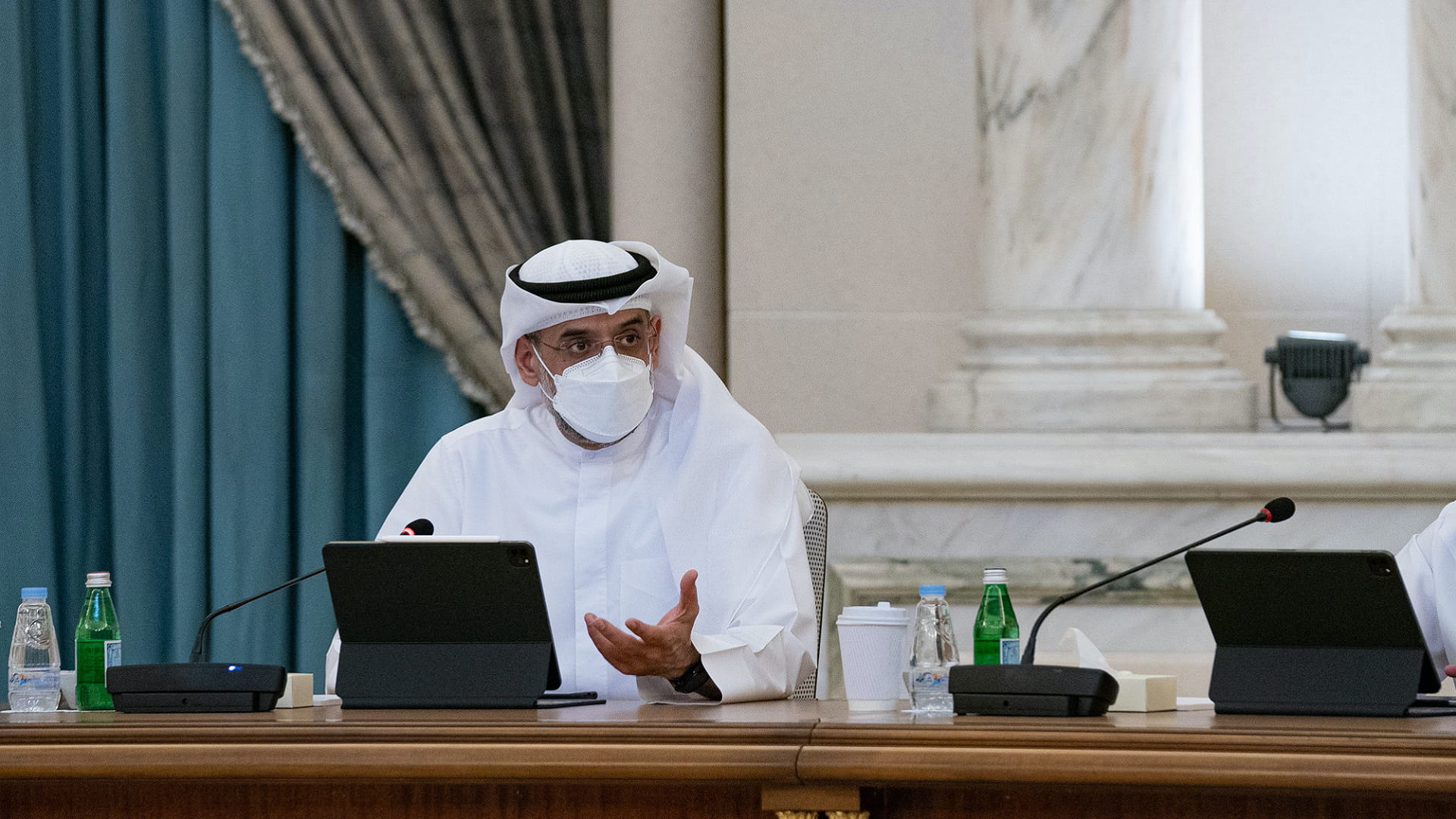 Image for the title: SEC discuss spending stimulus allowance for hazardous jobs 