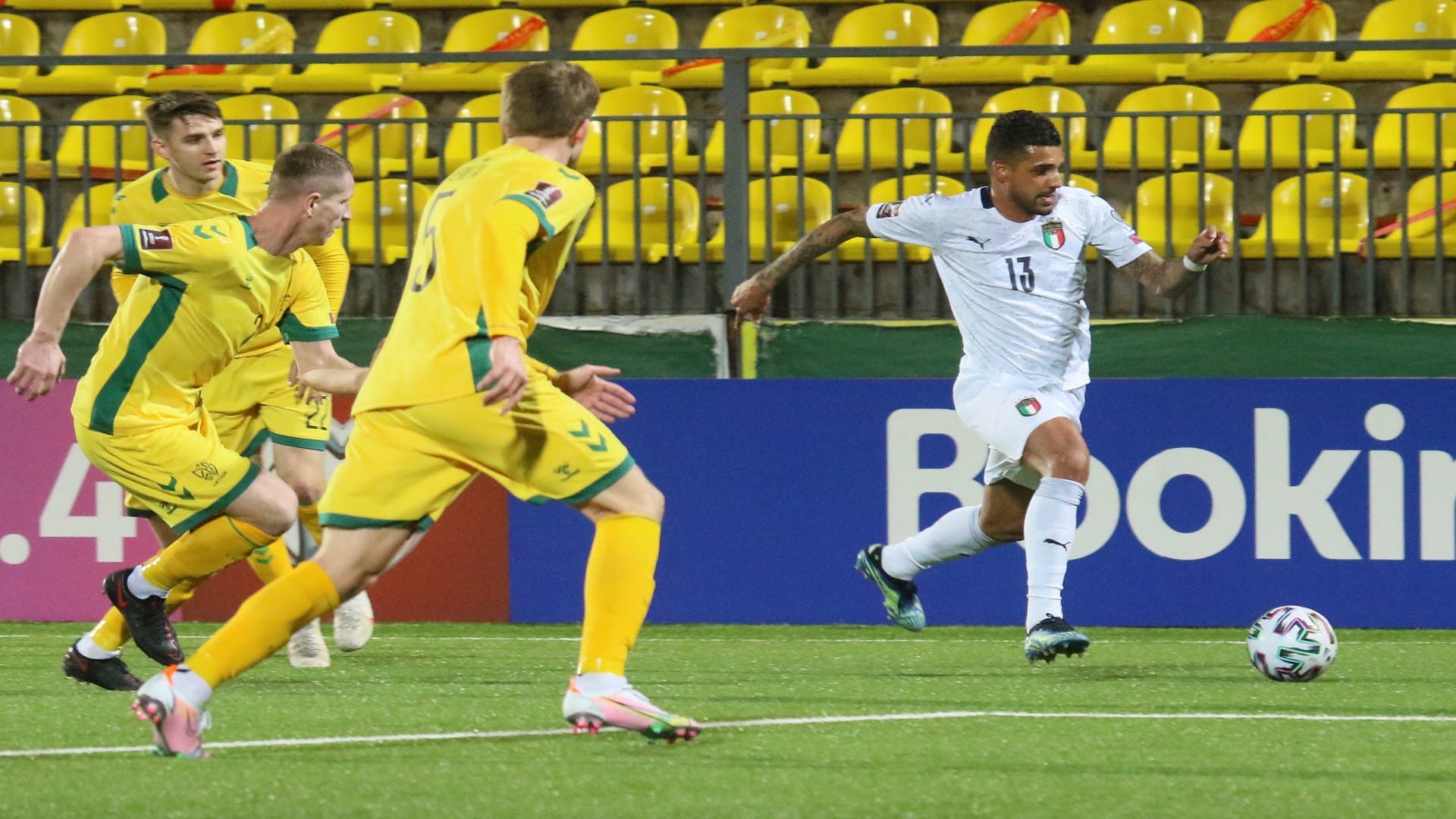 صورة بعنوان: المنتخب الإيطالي يواصل حصد الانتصارات في تصفيات المونديال    