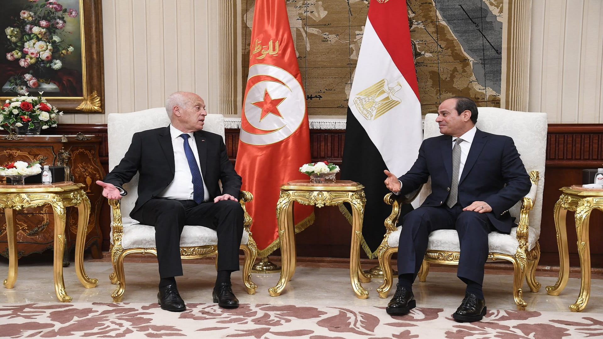 Image for the title: Egyptian President, Tunisian counterpart discuss regional issues 