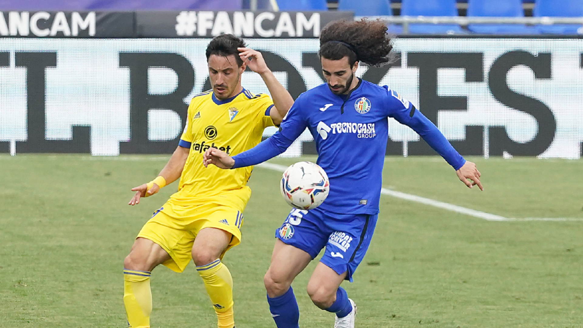 صورة بعنوان: قادش يزيد من أوجاع خيتافي في الدوري الإسباني لكرة القدم  