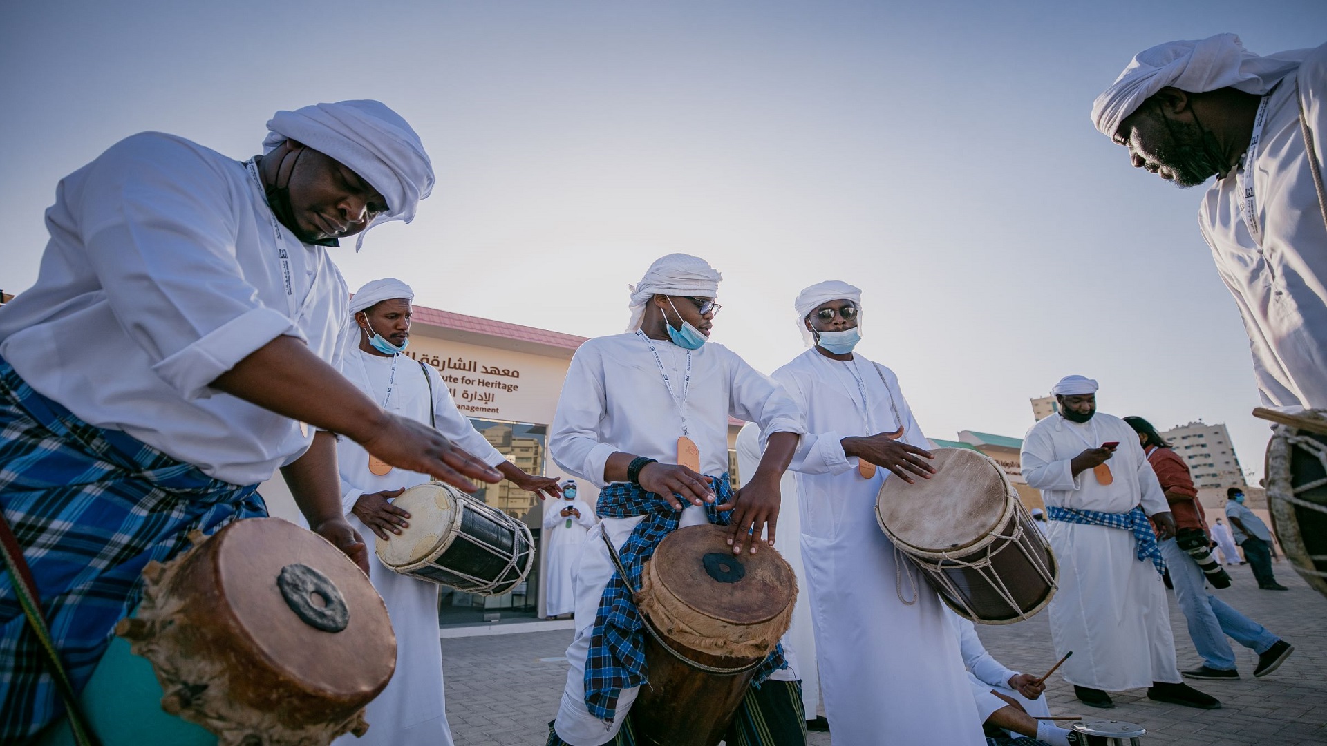 صورة بعنوان: "الأيام التراثية".. 22 يوماً أضاءت قلب الشارقة بحكايات متنوعة 