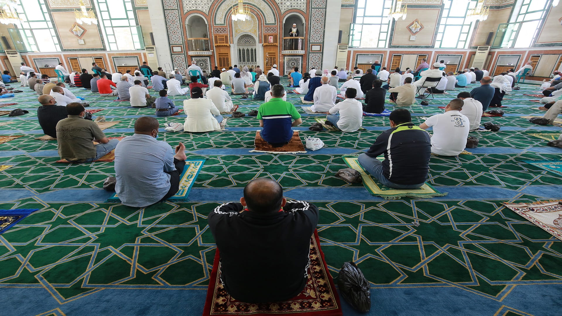 Image for the title: Jordan registers 99 COVID-19 deaths, 4,774 new infections 