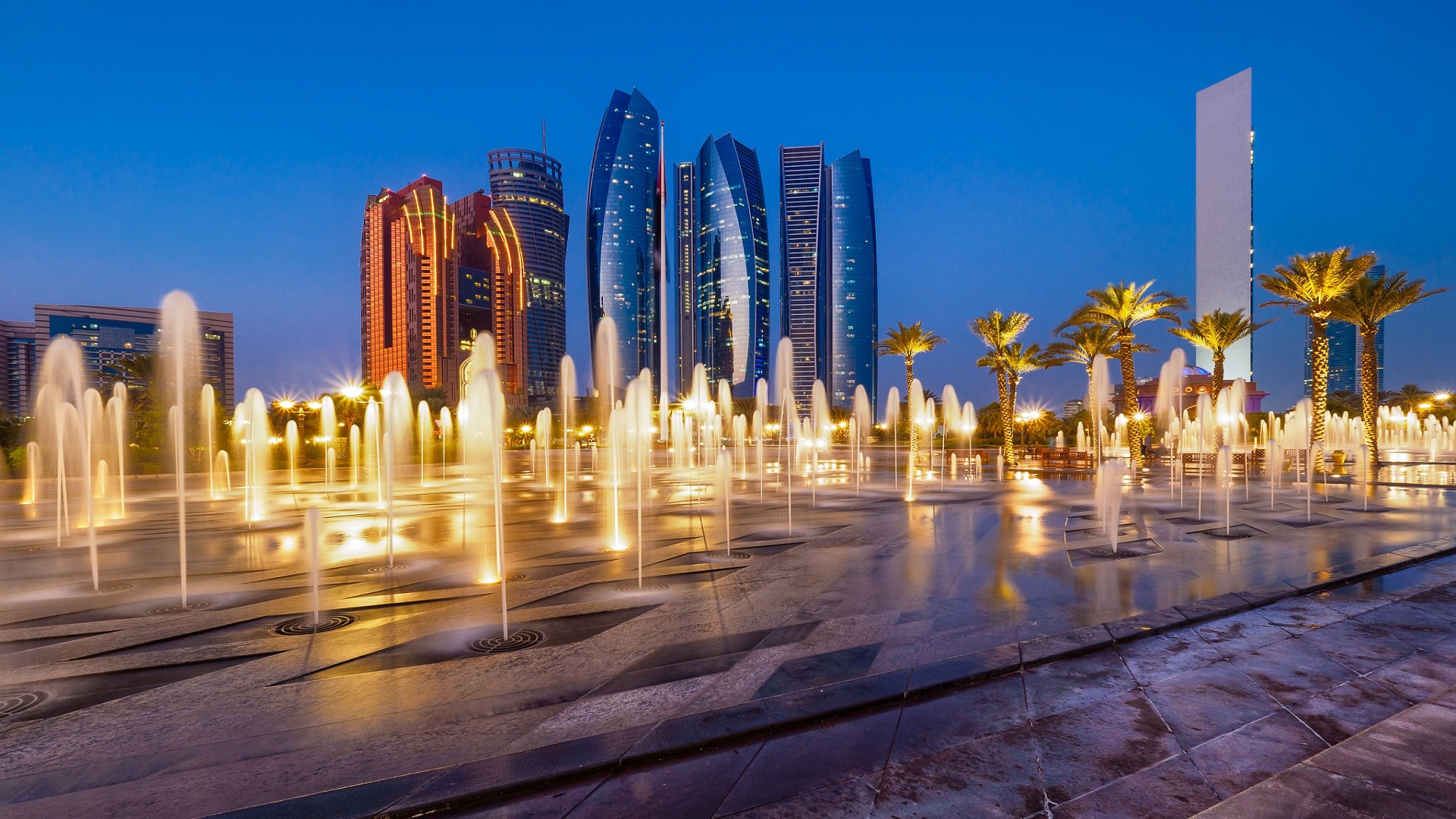 Image for the title: UAE boosts environmental sustainability in land transport sector 