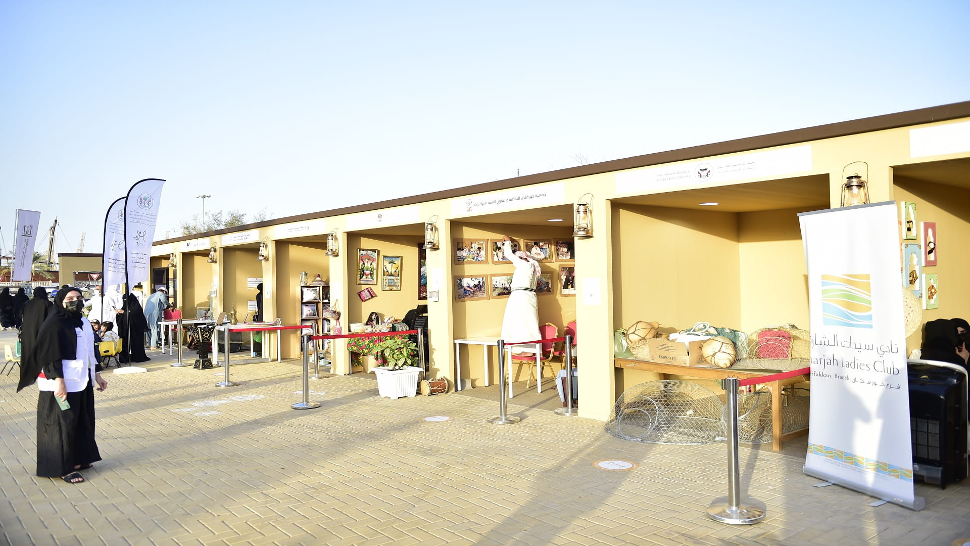 صورة بعنوان: أيام الشارقة التراثية بخورفكان تتلألأ بعروض فنية متنوعة 