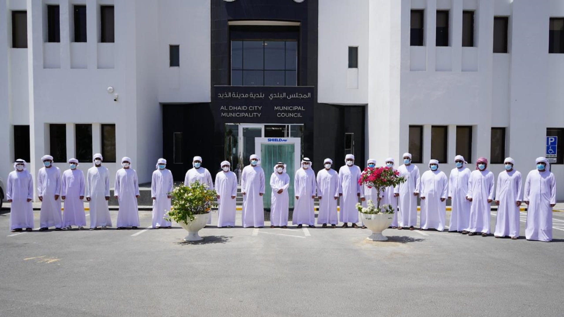 صورة بعنوان: بلدية الذيد ترحب بكوادرها الوطنية من الموظفين الجدد 