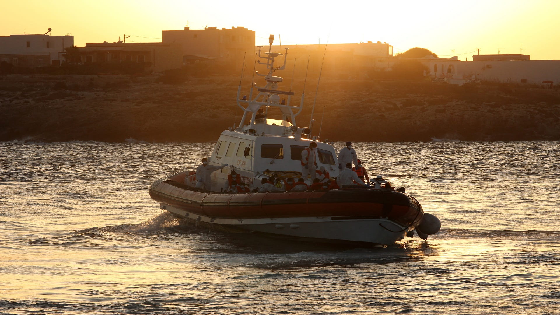 Image for the title: Migrant boat with 130 aboard capsizes off Libya: NGO 
