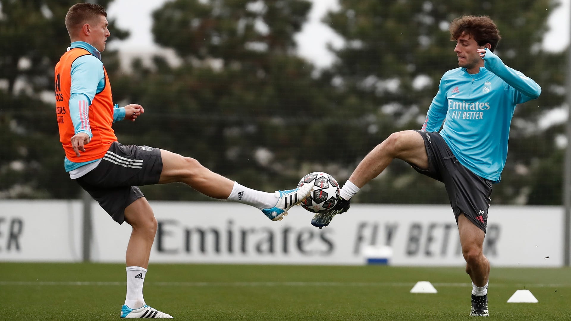 صورة بعنوان: ريال مدريد يسعى للاقتراب من نهائي دوري أبطال أوروبا  