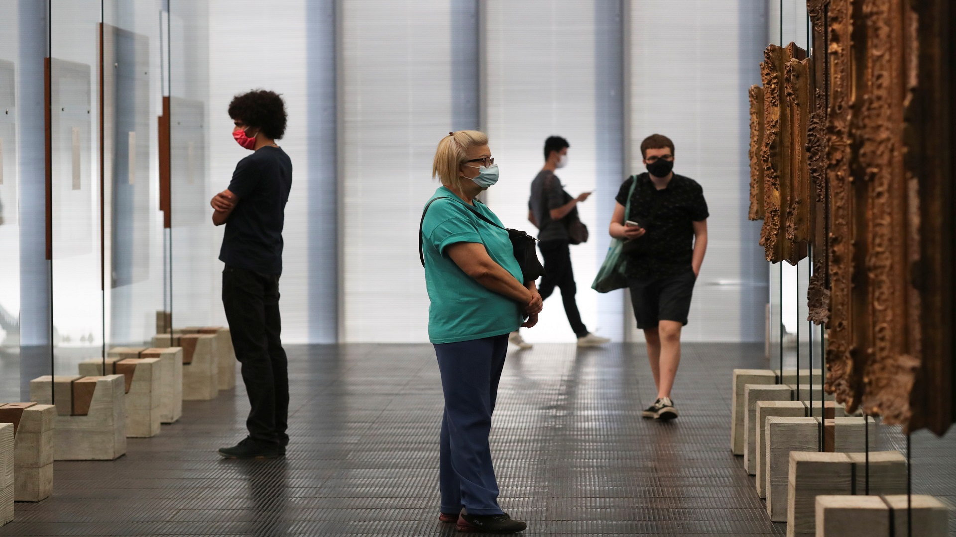 صورة بعنوان: البرازيل تتجاوز 400 ألف وفاة بكوفيد-19 