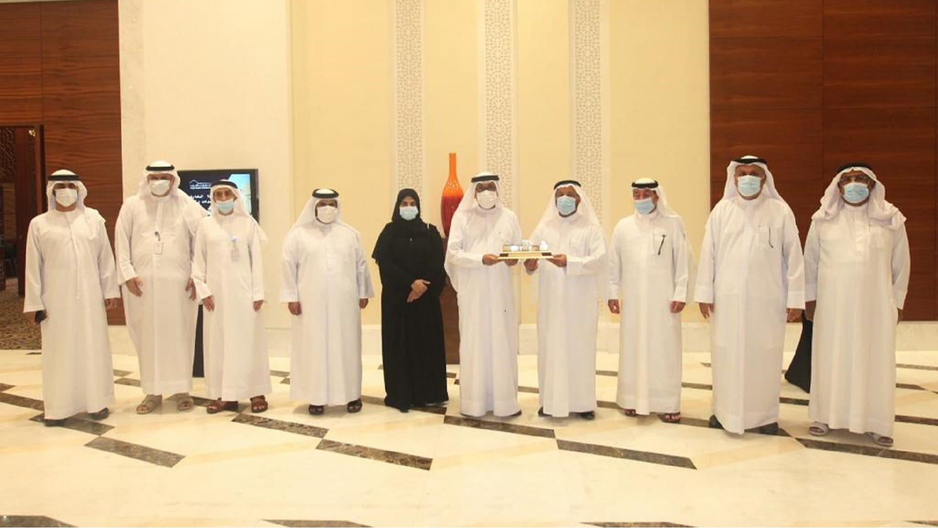 صورة بعنوان: غرفة واستشاري الشارقة يؤكدان حرصهما على تحقيق التنمية الاقتصادية 