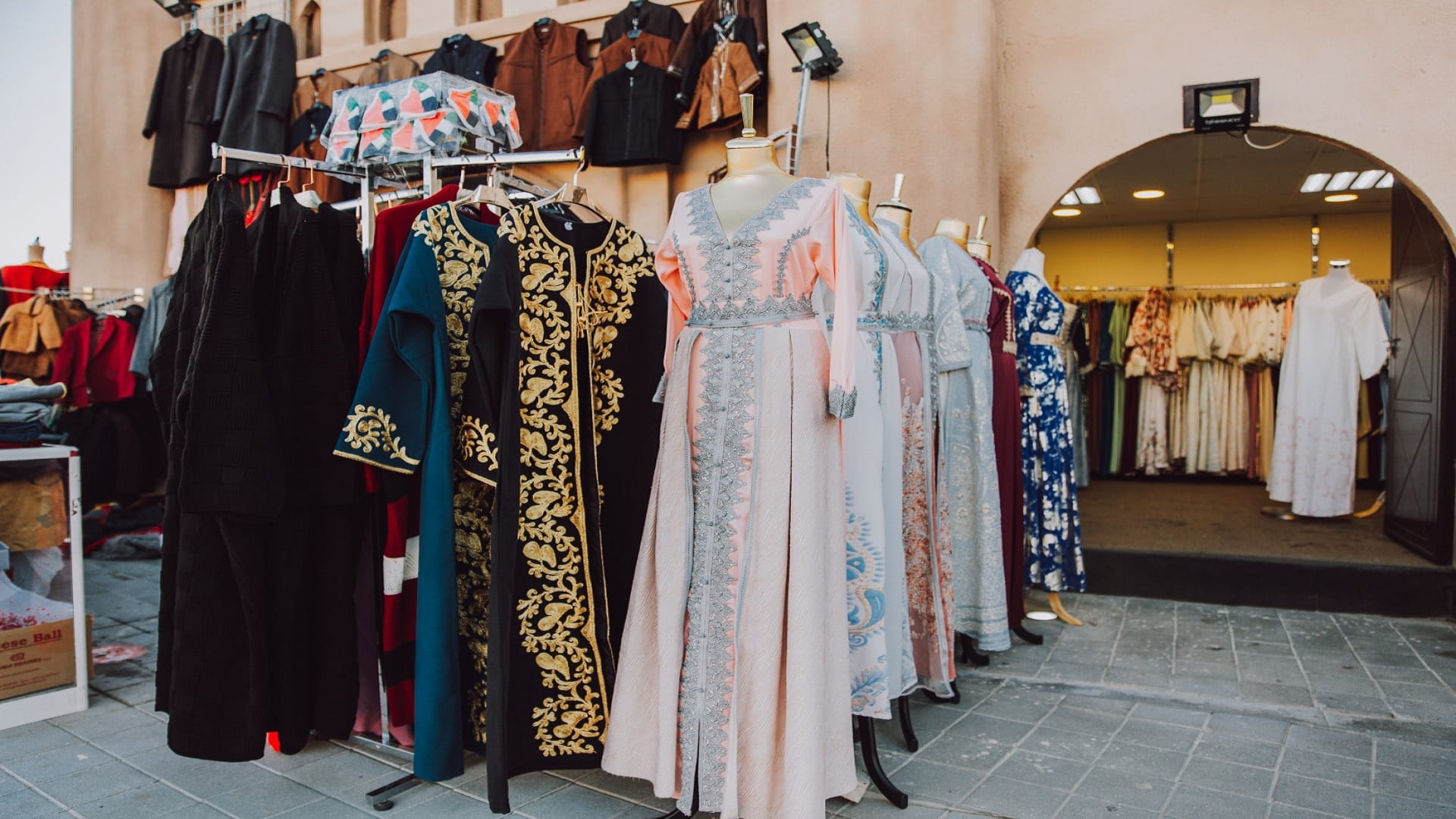 Image for the title: Sheikh Zayed Festival exhibits are favourite to women 