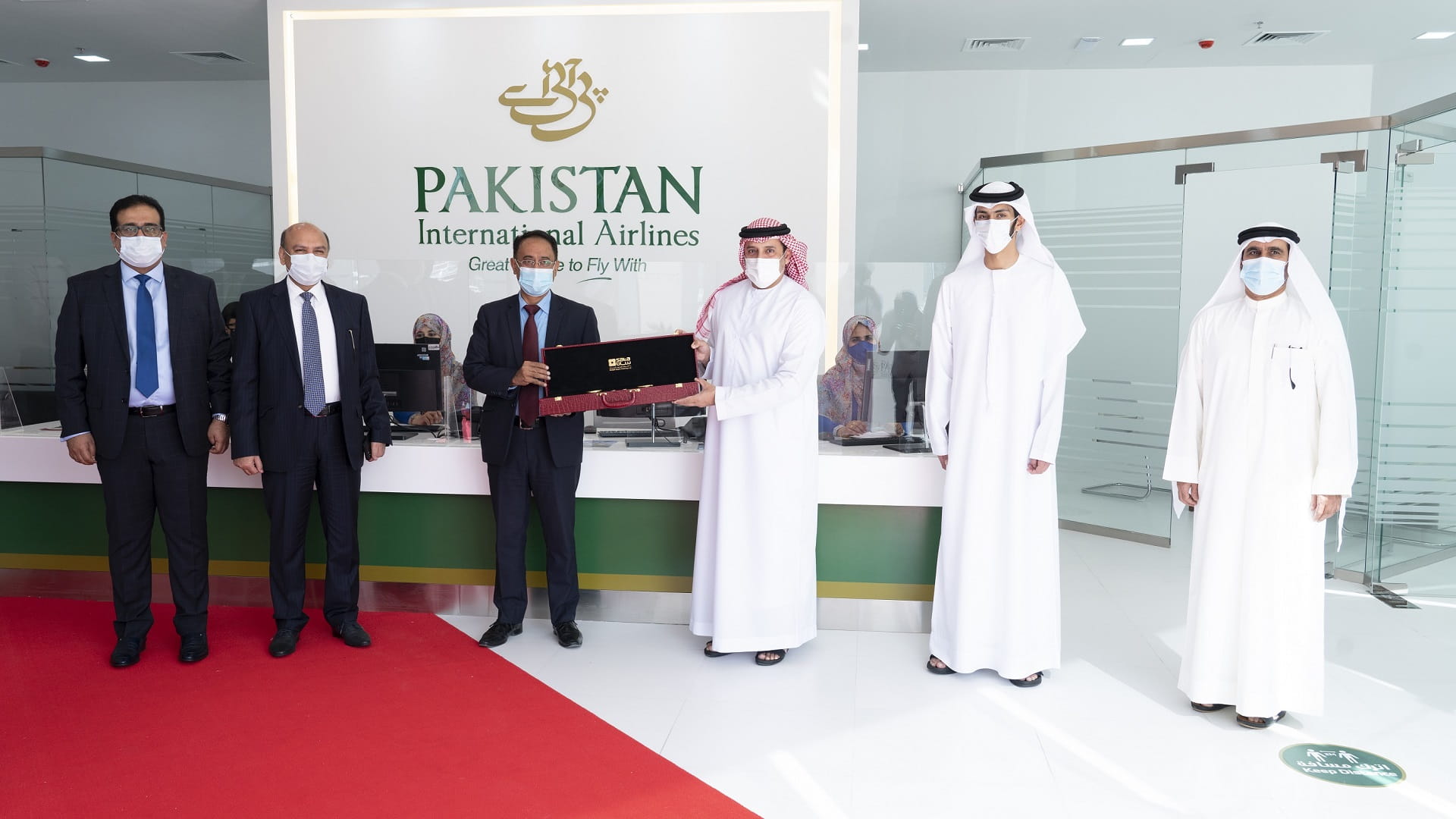 صورة بعنوان: "ساتا" توقع اتفاقية وكيل عام لسفريات الخطوط الجوية الباكستانية 