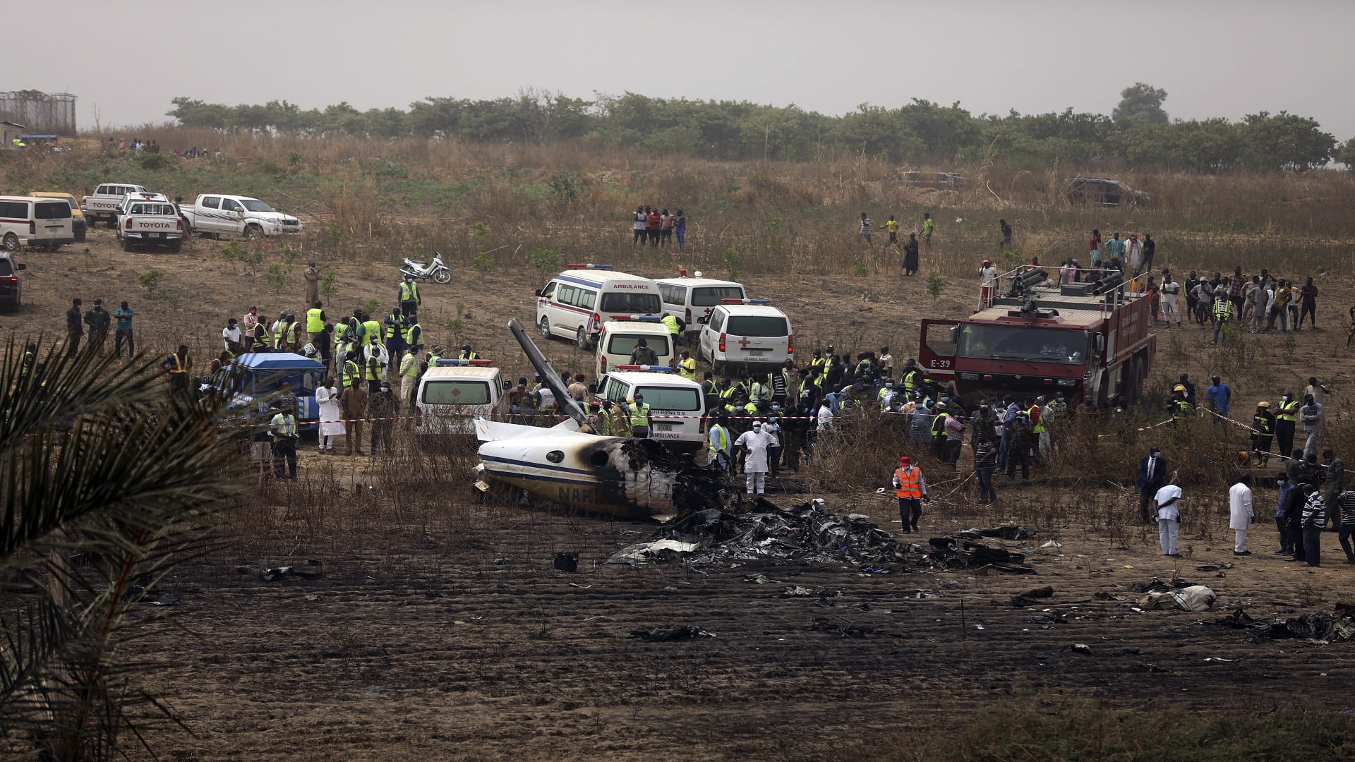 Image for the title: Nigerian air force passenger plane crash kills seven people 