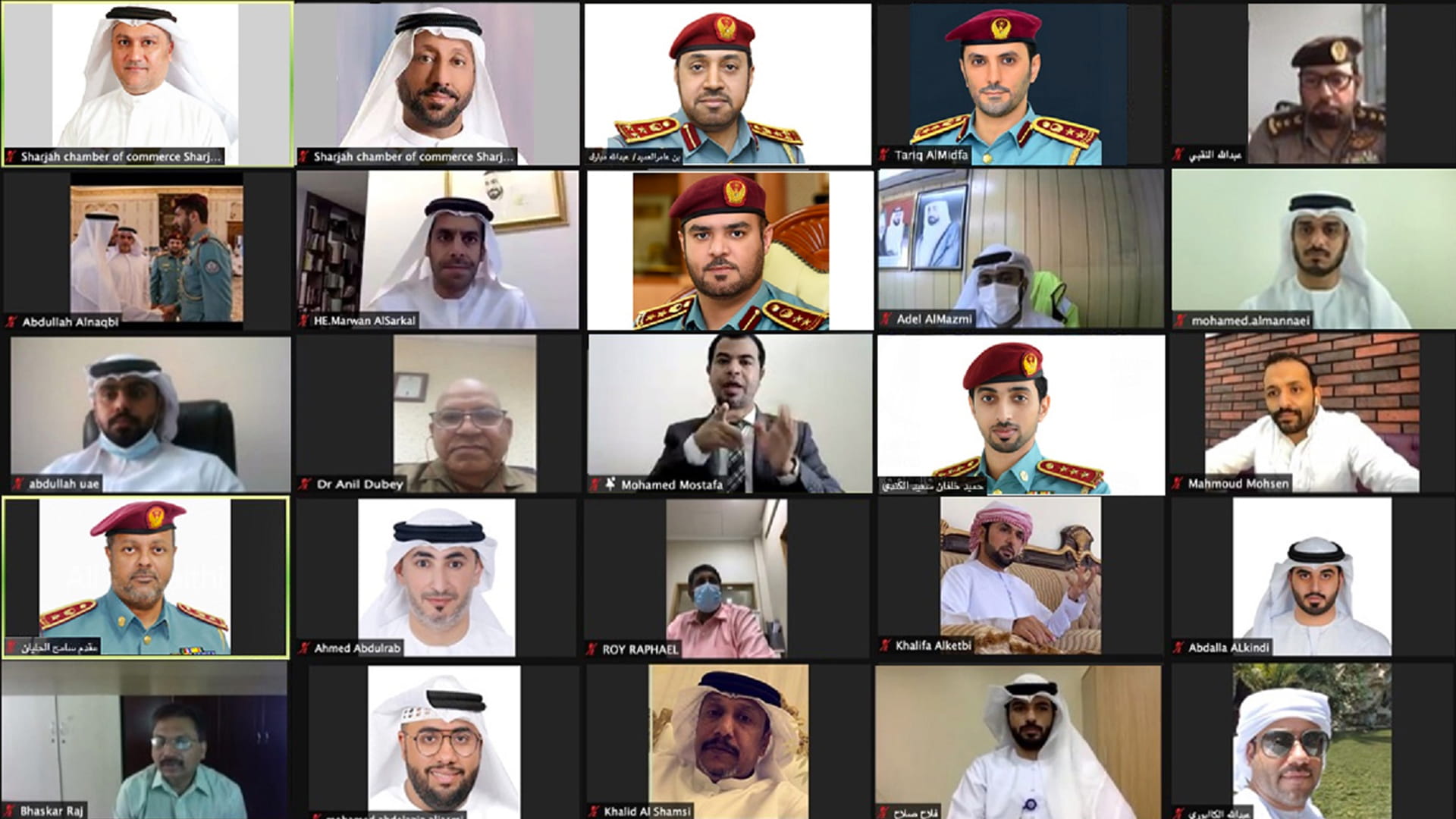 صورة بعنوان: شرطة وغرفة الشارقة تنظمان ملتقى الاستدامة الاقتصادية 