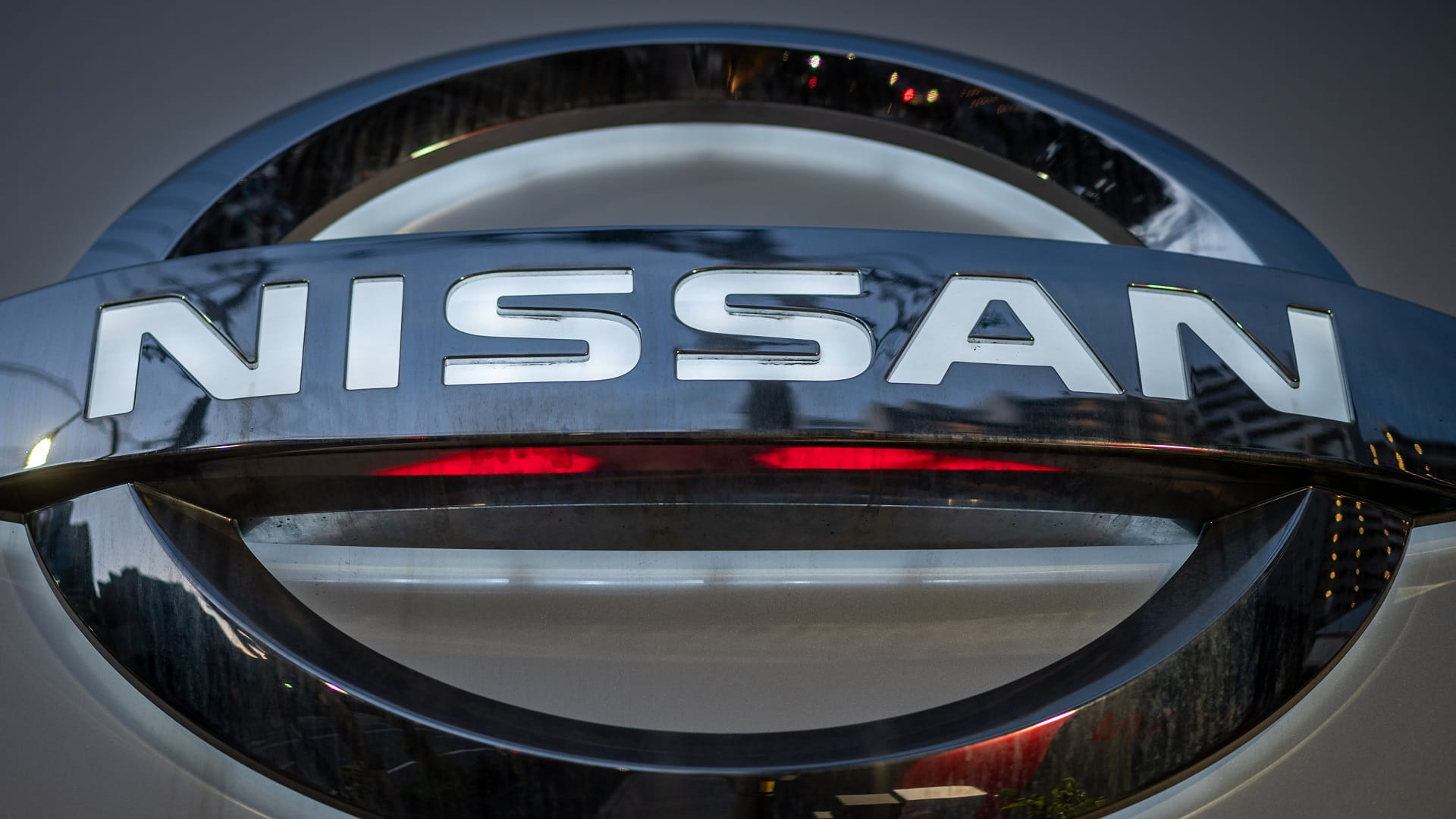 Image for the title: Nissan suspends some truck production in Mississippi 
