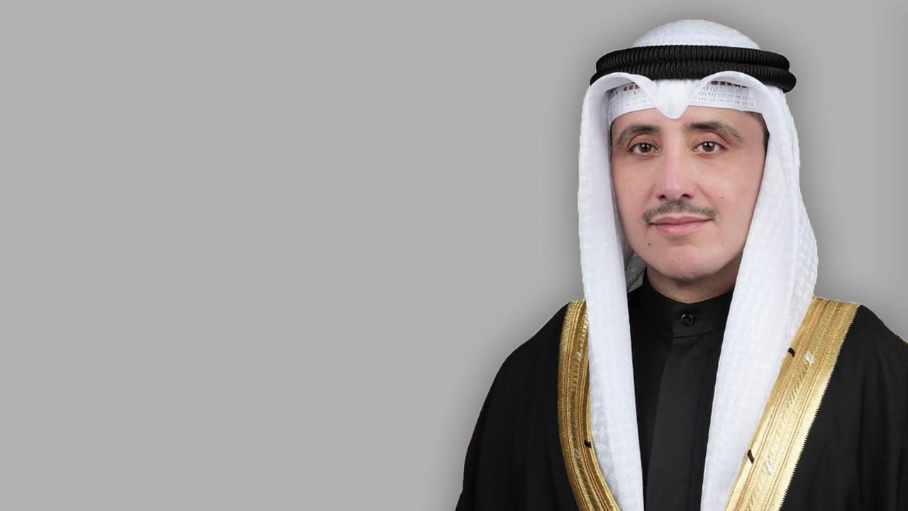 Image for the title: Saudi Arabia to reopen airspace, land border to Qatar 