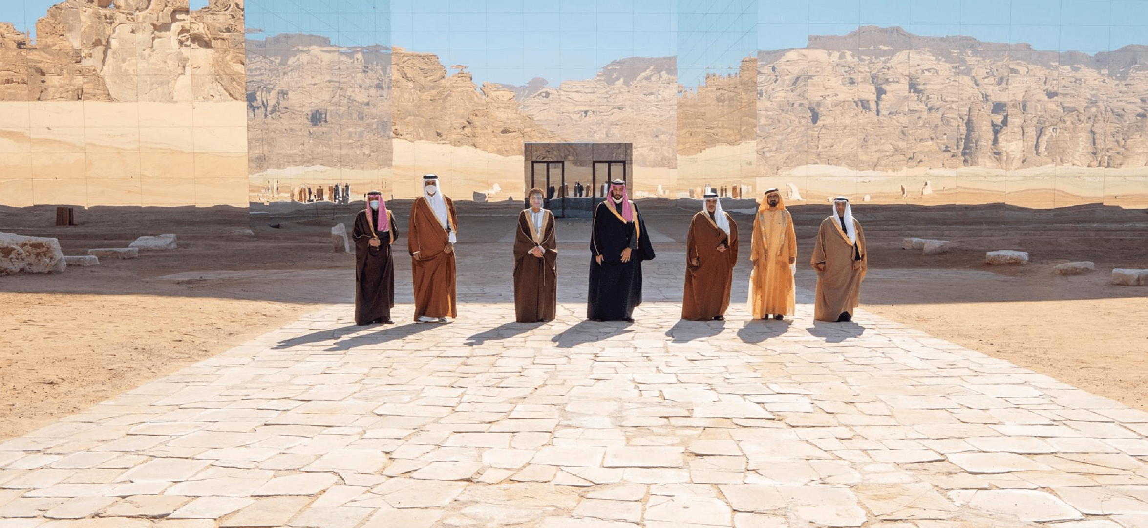 صورة بعنوان: قمة العُلا تؤكد تعزيز وحدة الصف الخليجي وتماسك دول المجلس 