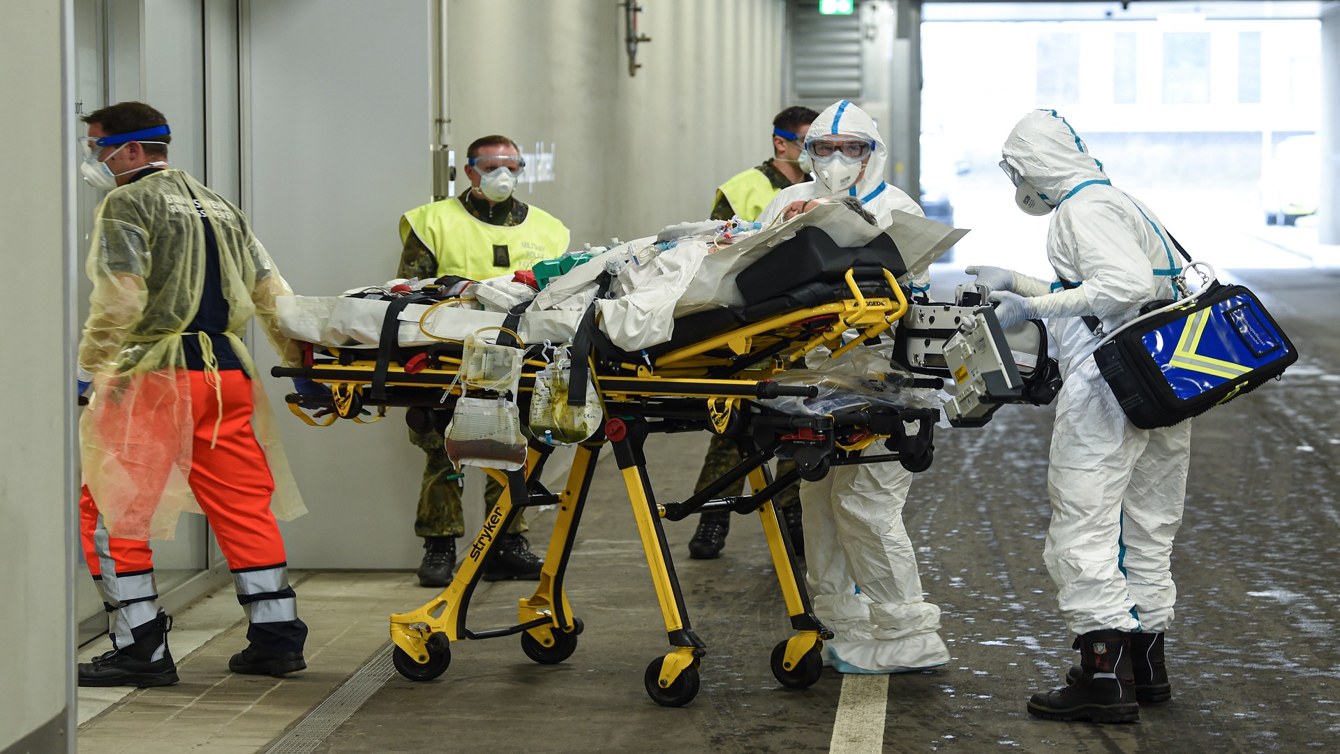 Image for the title: France reports 15,944 new COVID-19 cases  