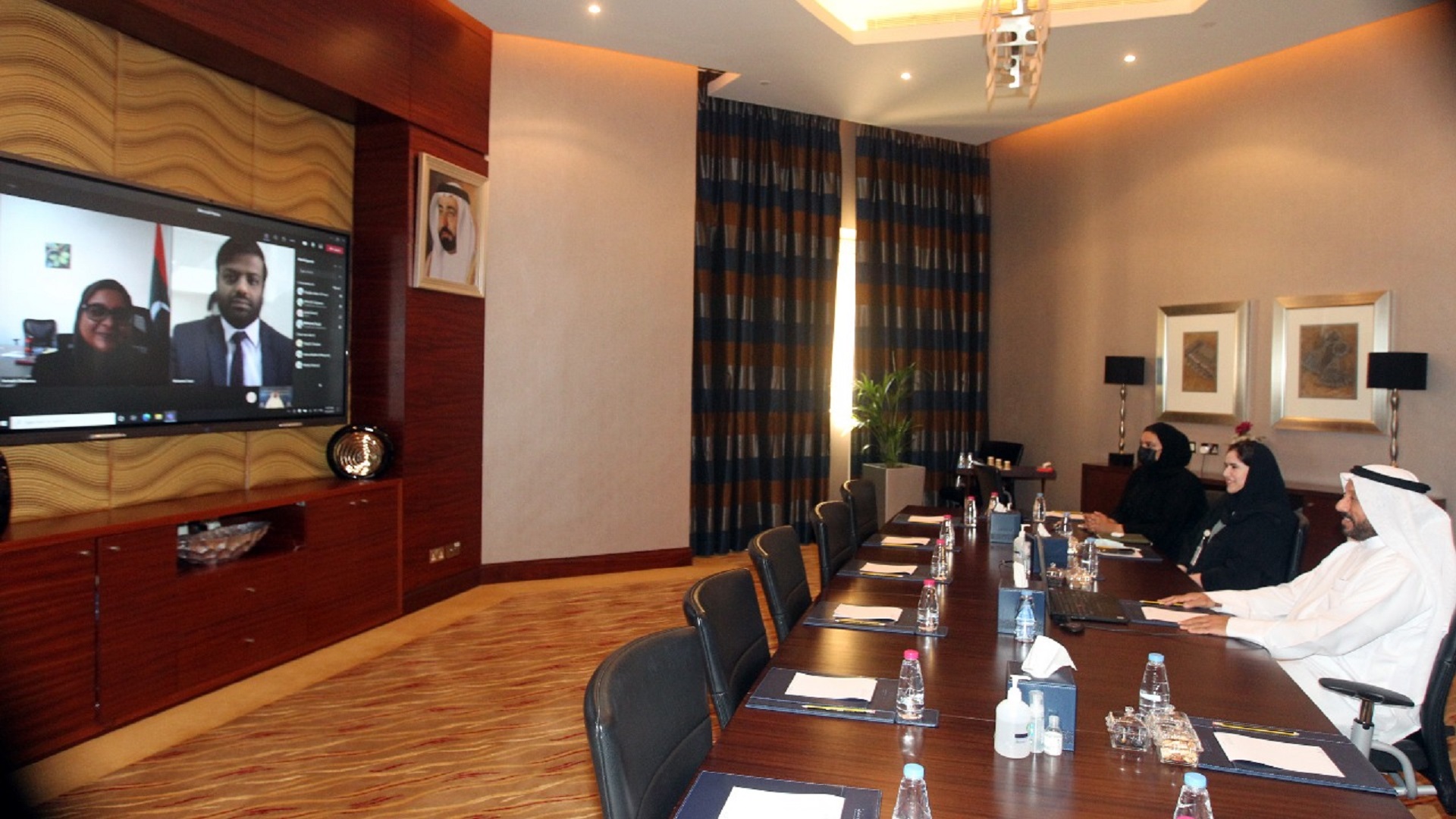 صورة بعنوان: غرفة الشارقة تعزز التعاون والتبادل التجاري مع سفارة المالديف  