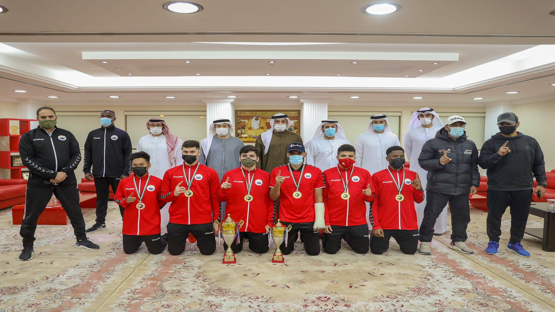 صورة بعنوان: المدفع يشيد بإنجاز فريق التايكواندو في بطولة الإمارات المفتوحة  