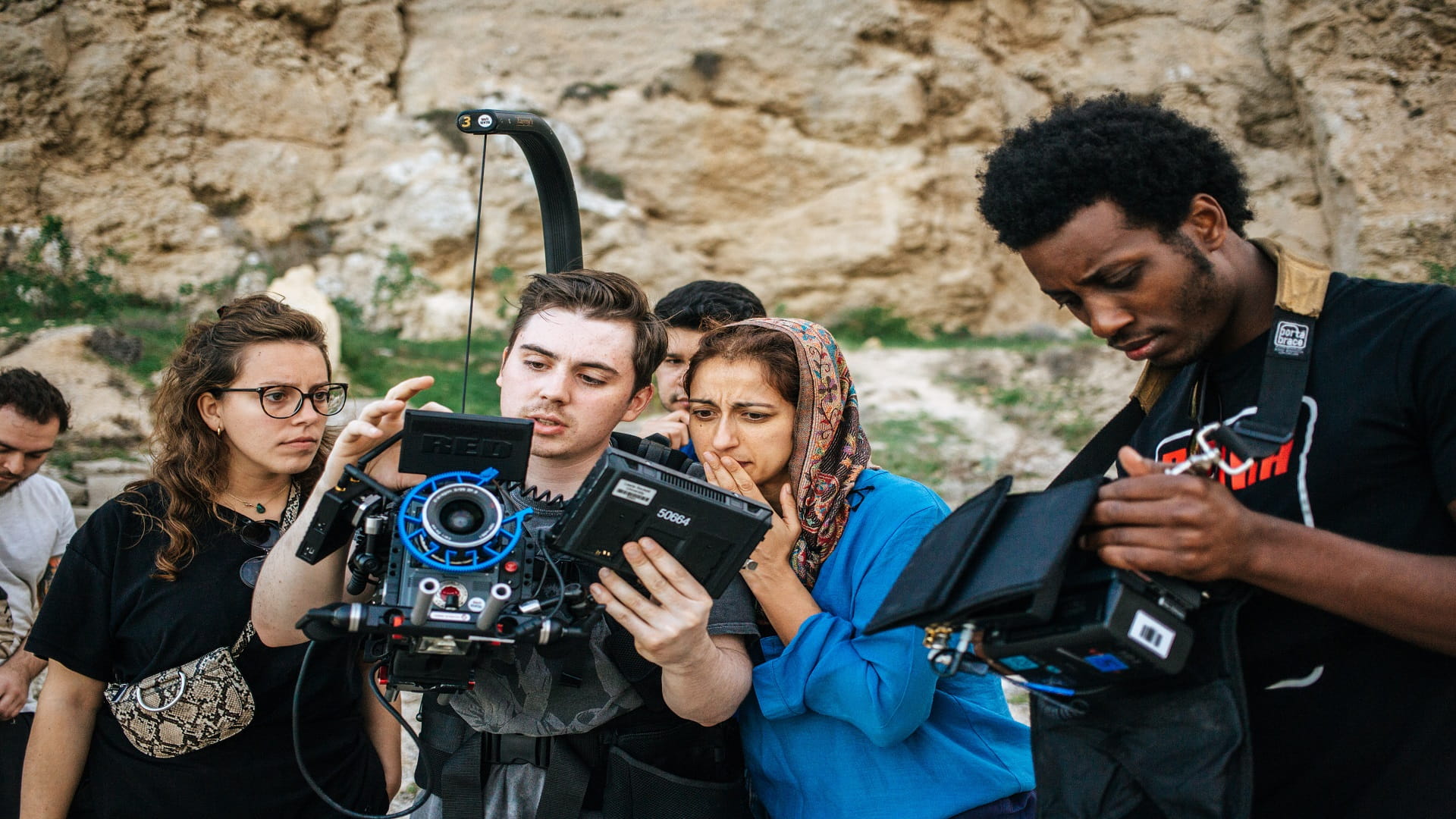 صورة بعنوان: "الشارقة للفنون" تفتح باب التقديم لمنحة إنتاج الأفلام القصيرة 