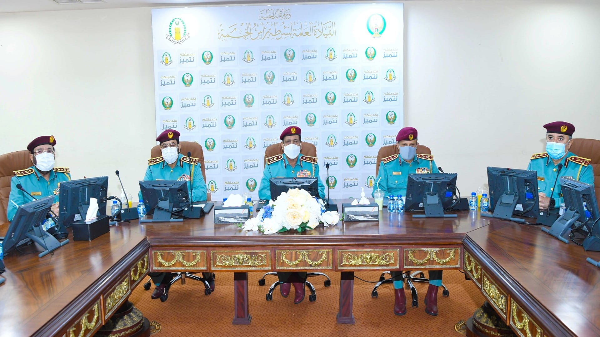 صورة بعنوان: اللواء النعيمي يترأس اجتماع اللجنة العليا الدائمة برأس الخيمة 