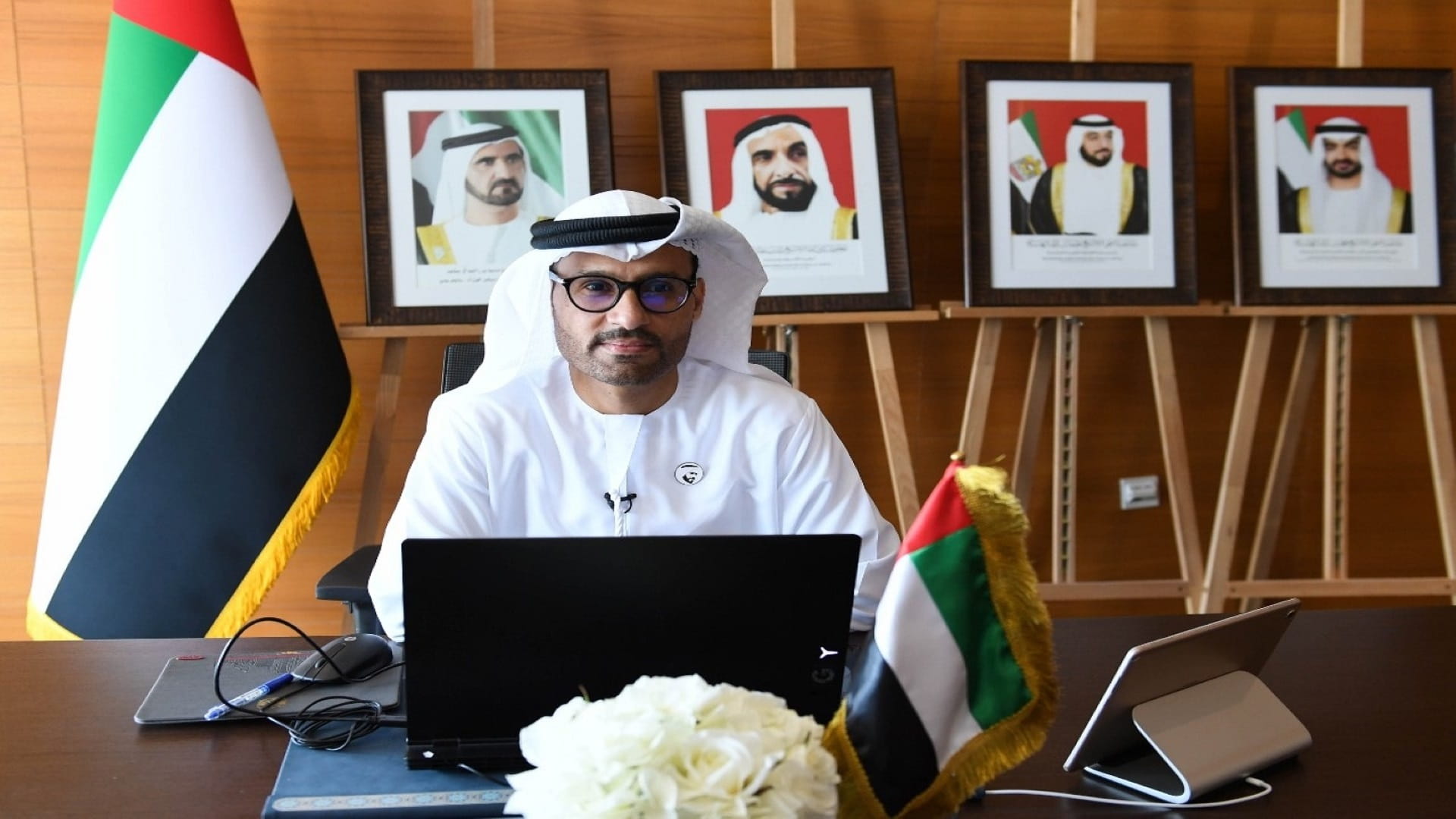 Image for the title: UAE Cybersecurity Council holds first meeting remotely 