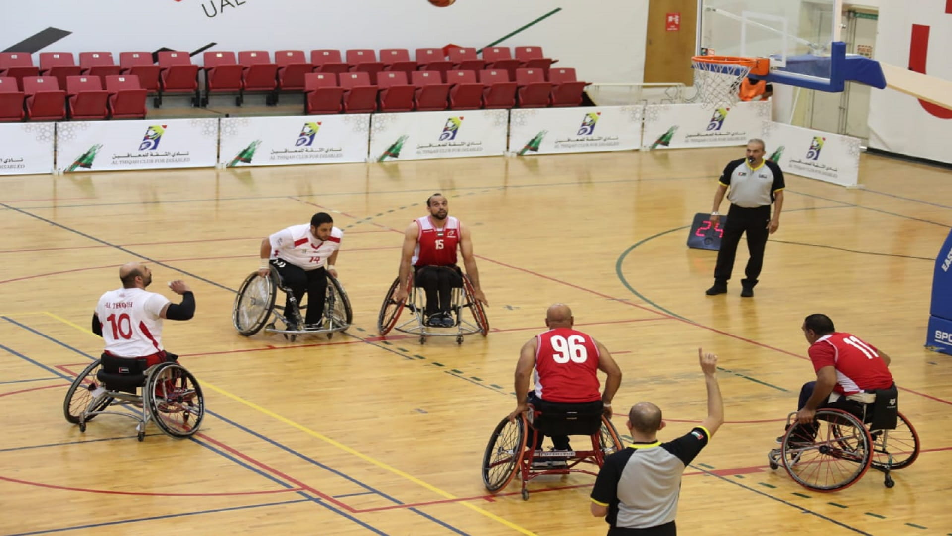 صورة بعنوان: "فريق الثقة" يفوز على "خورفكان" في دوري سلة الكراسي المتحركة 