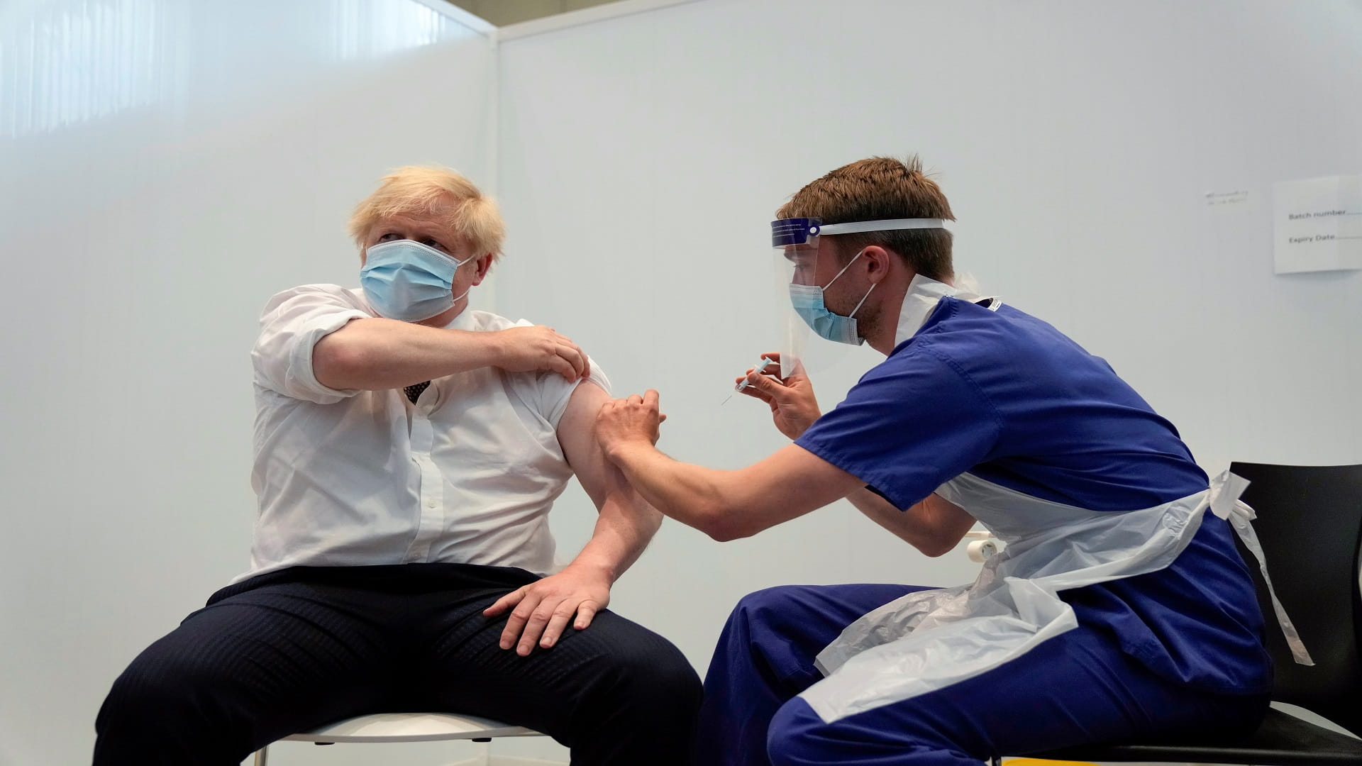 صورة بعنوان: جونسون يدعو مجموعة الـ 7 لتحصين دول العالم من كورونا قبل نهاية2022 