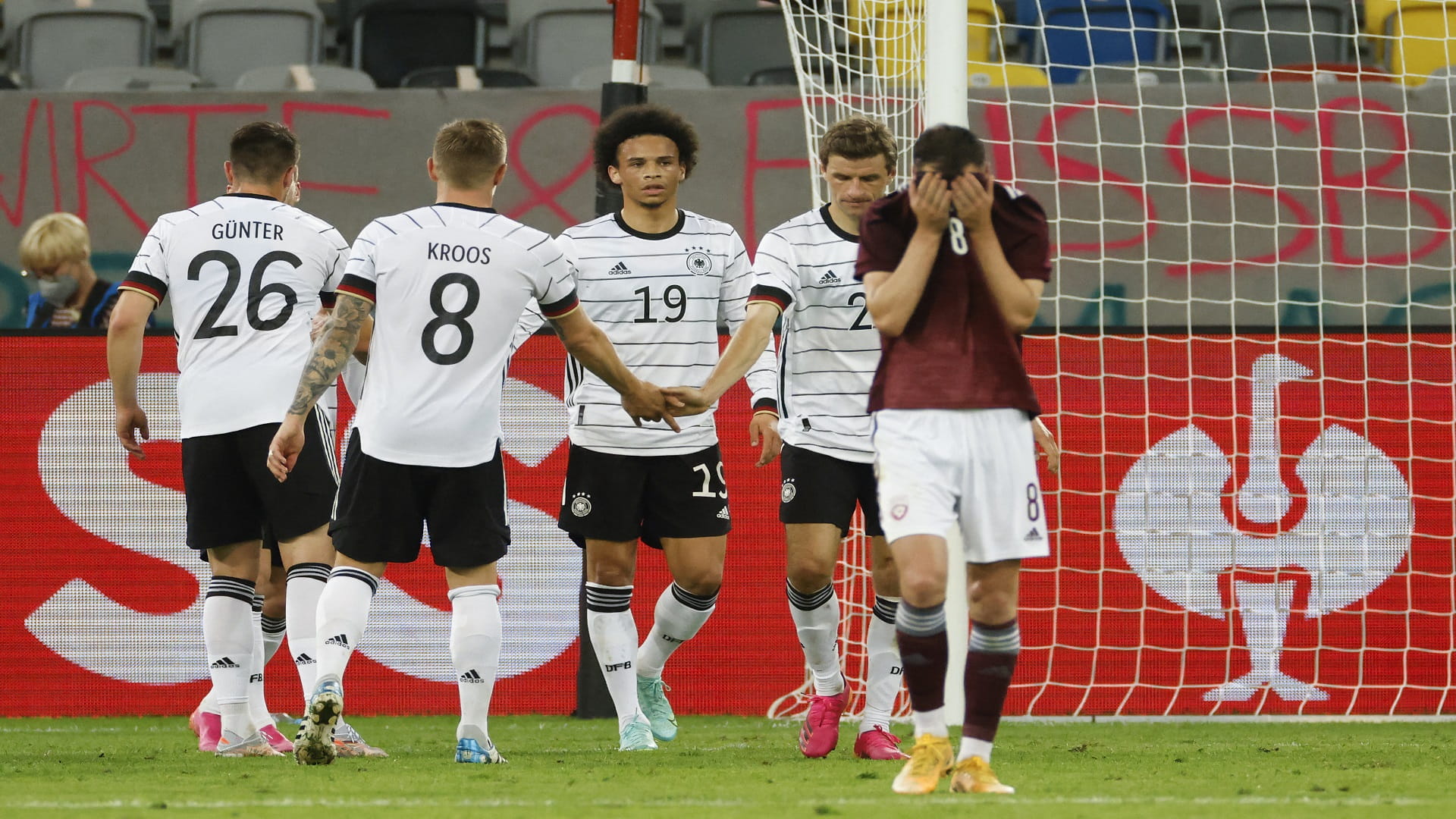 صورة بعنوان: منتخب ألمانيا يمزق شباك لاتفيا ودياً استعداداً لأمم أوروبا 