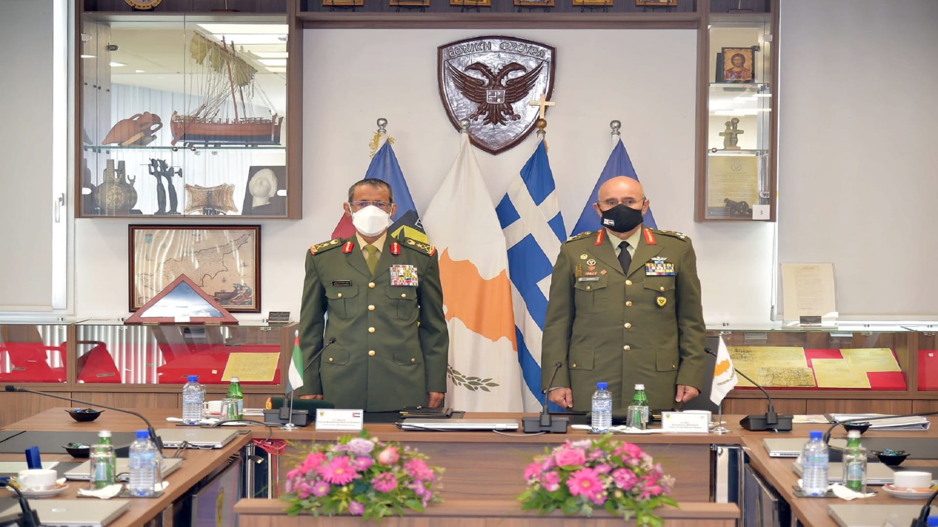 Image for the title: UAE Armed Forces Chief of Staff meets with Cypriot counterpart 