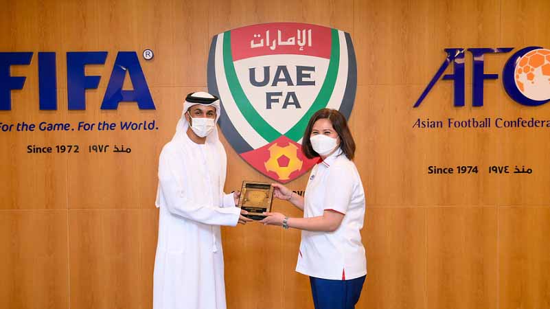 Image for the title: UAEFA discusses cooperation in football with Indonesia 