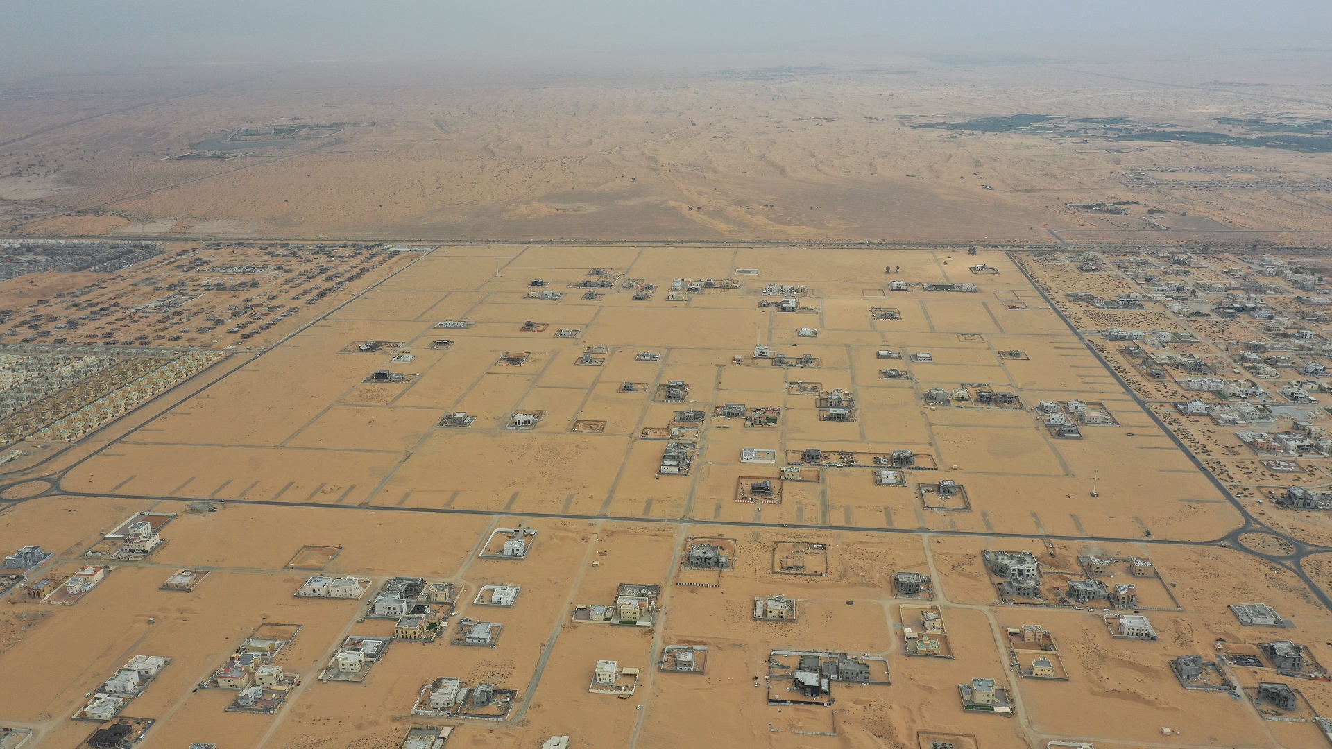 Image for the title: SDPW begins land leveling in the Mowrrada 3 