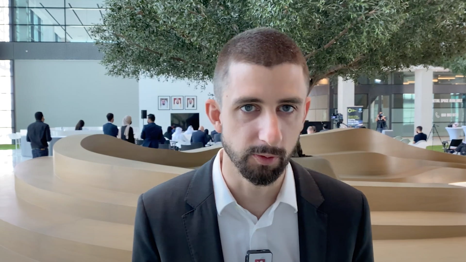 صورة بعنوان: كيفن هارفي: مؤتمر "مستقبل ابتكارات الطاقة" يقدم أفضل الحلول 