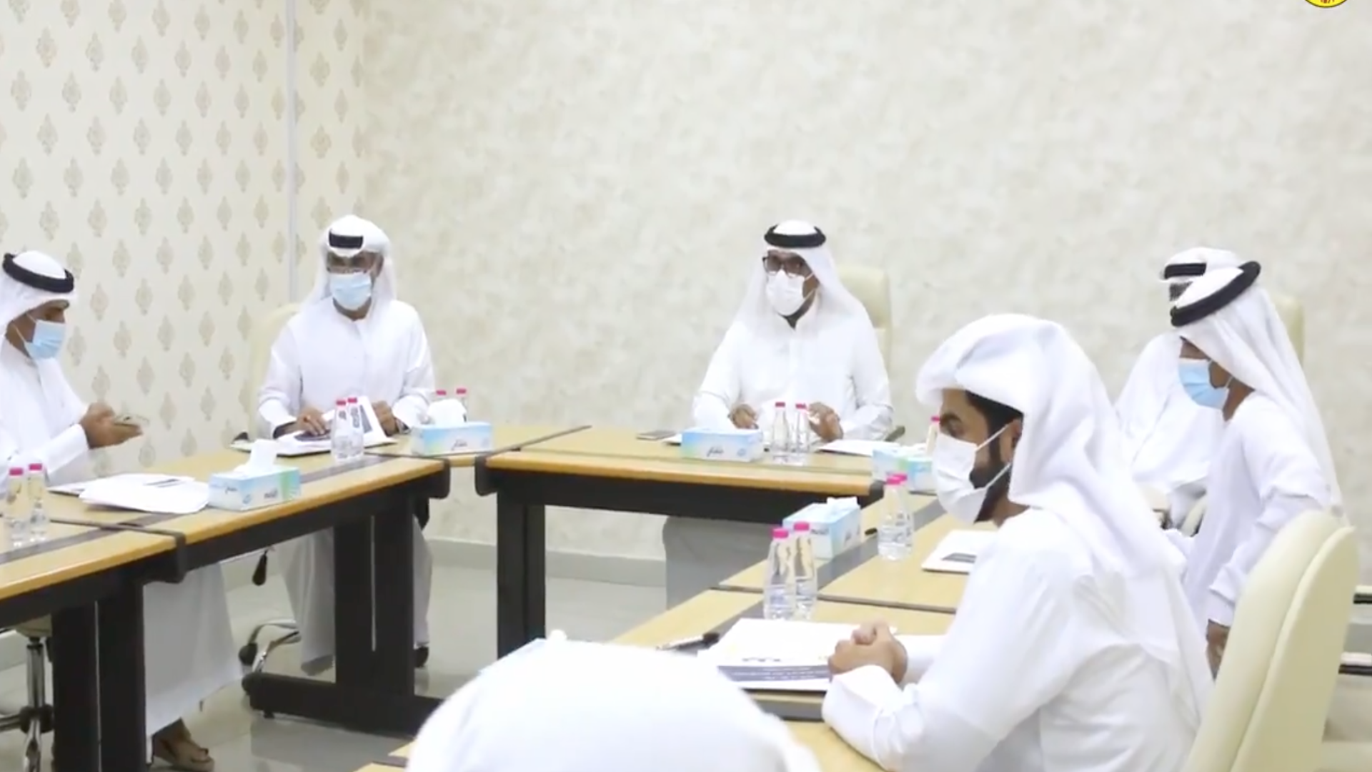 صورة بعنوان: شركة اتحاد كلباء لكرة القدم تبحث الاستعدادات للموسم الجديد 