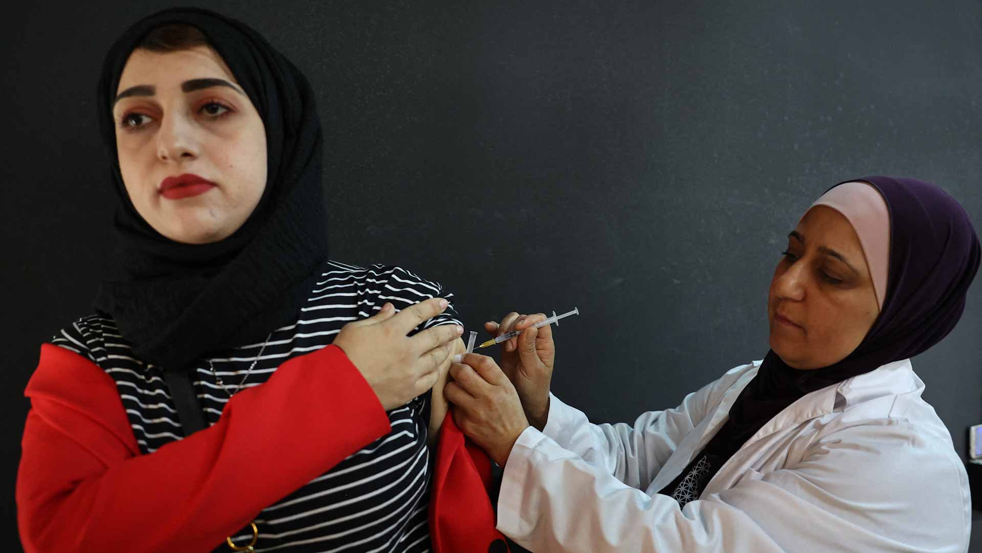 صورة بعنوان: فلسطين تسجل 176 إصابة جديدة بكورونا و118 حالة تعافٍ 