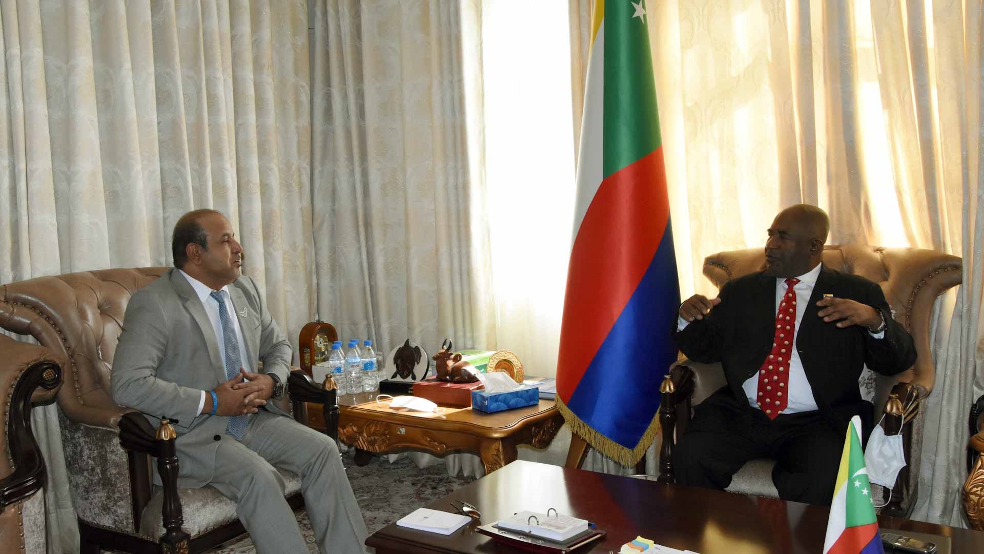 Image for the title: Comoros President meets UAE Ambassador, discusses ties 