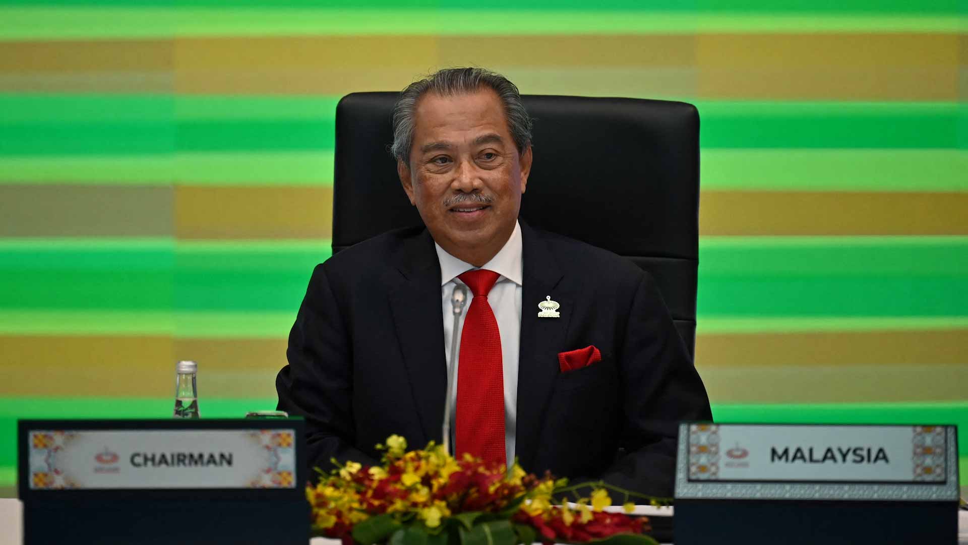 Image for the title: Malaysia's COVID-19 lockdown to be extended - PM 