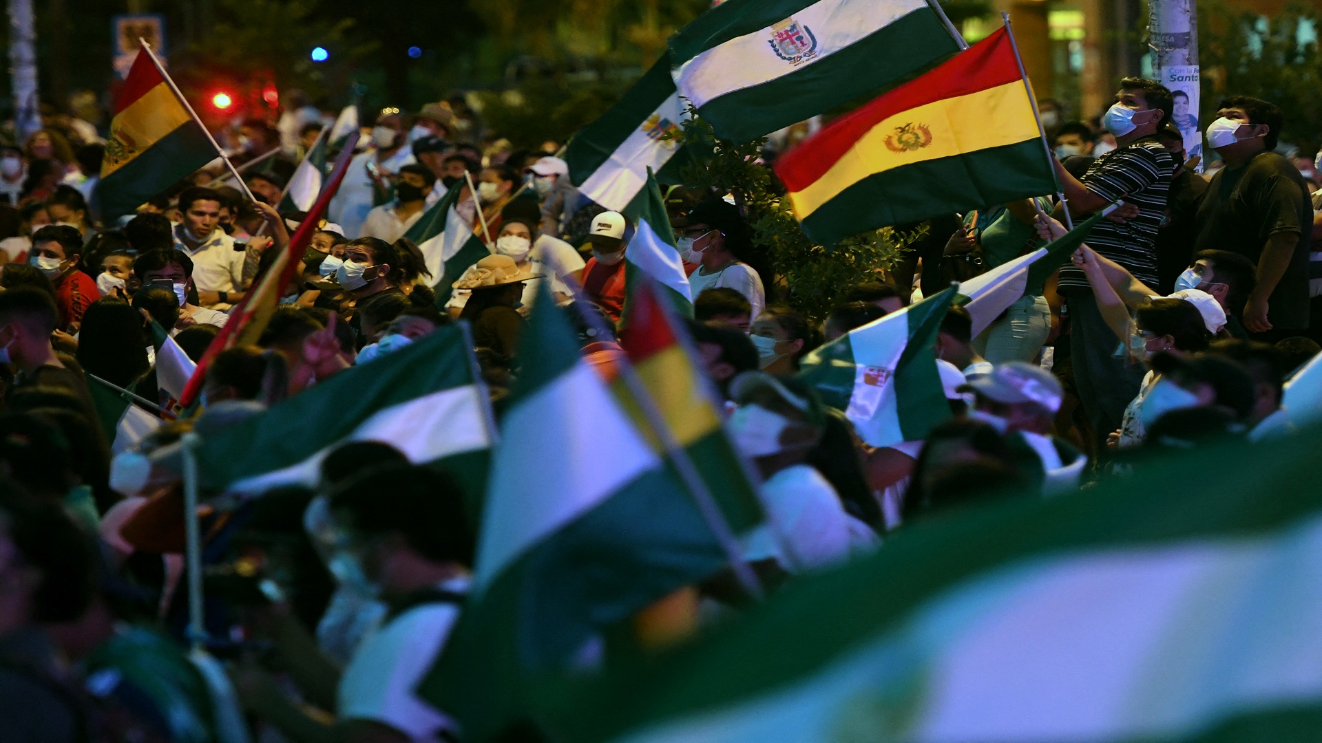 Image for the title: Mass protests in Bolivia over ex-president's arrest 