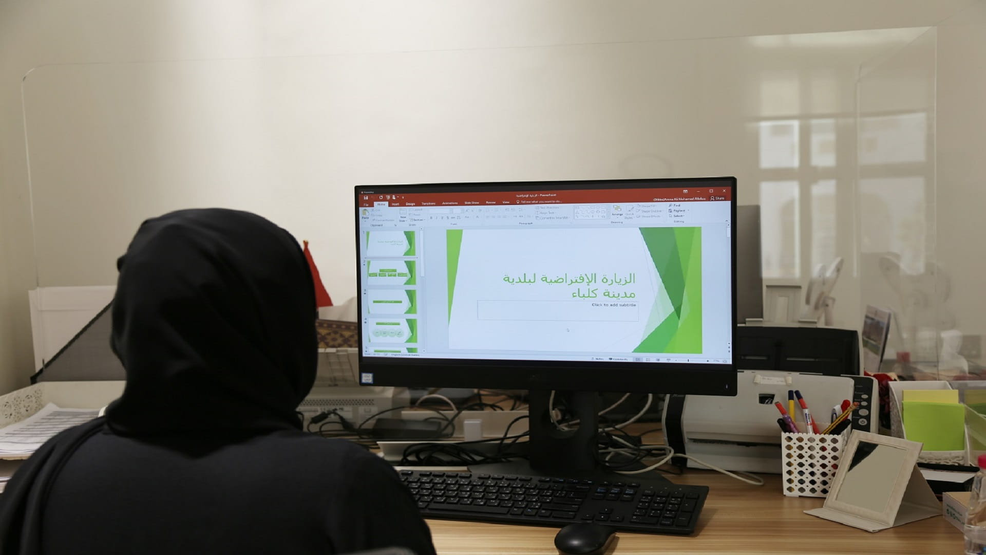 صورة بعنوان: بلدية دبا الحصن تستعرض تجربتها في إدارة الحدائق مع بلدية كلباء 