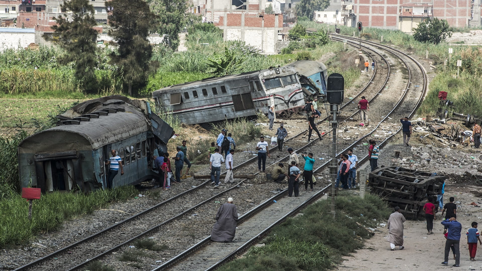 Image for the title: At least 32 killed, 66 injured in Egypt’s trains collision 