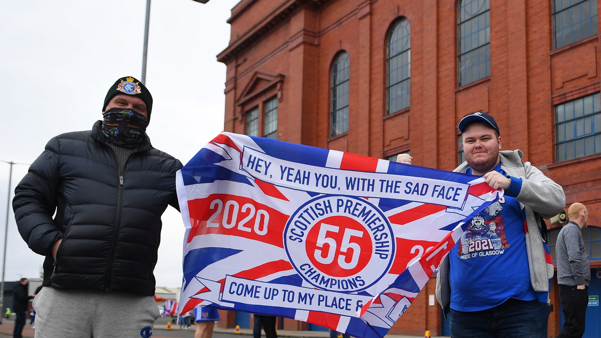 صورة بعنوان: غلاسكو رينجرز يتوج بطلاً للدوري الإسكتلندي لكرة القدم 