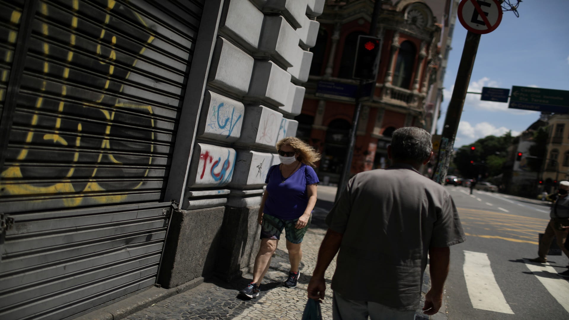 صورة بعنوان: البرازيل ترصد 2966 وفاة جديدة بكوفيد-19 والحصيلة تتجاوز 400 ألف 