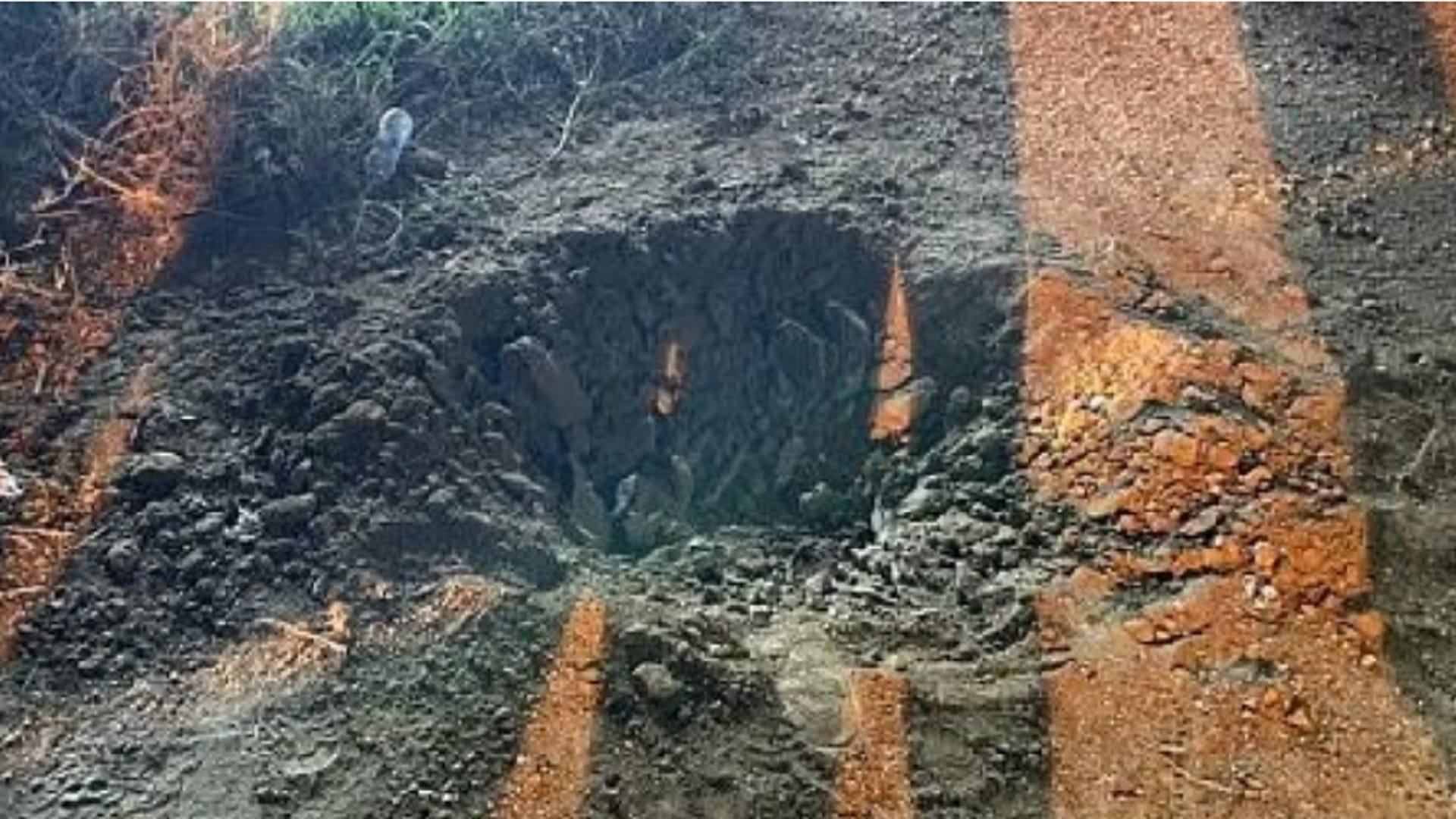 Image for the title: Military projectile fired by Houthi militia falls on Jazan 