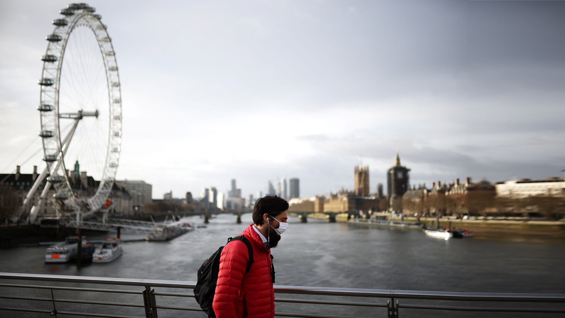 صورة بعنوان: المملكة المتحدة تسجل 6048 إصابة جديدة بفيروس كورونا 