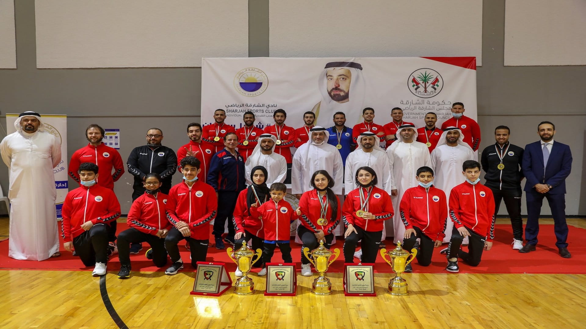 صورة بعنوان: نادي الشارقة الرياضي يحتفي بأبطال ثنائية الكاراتيه 